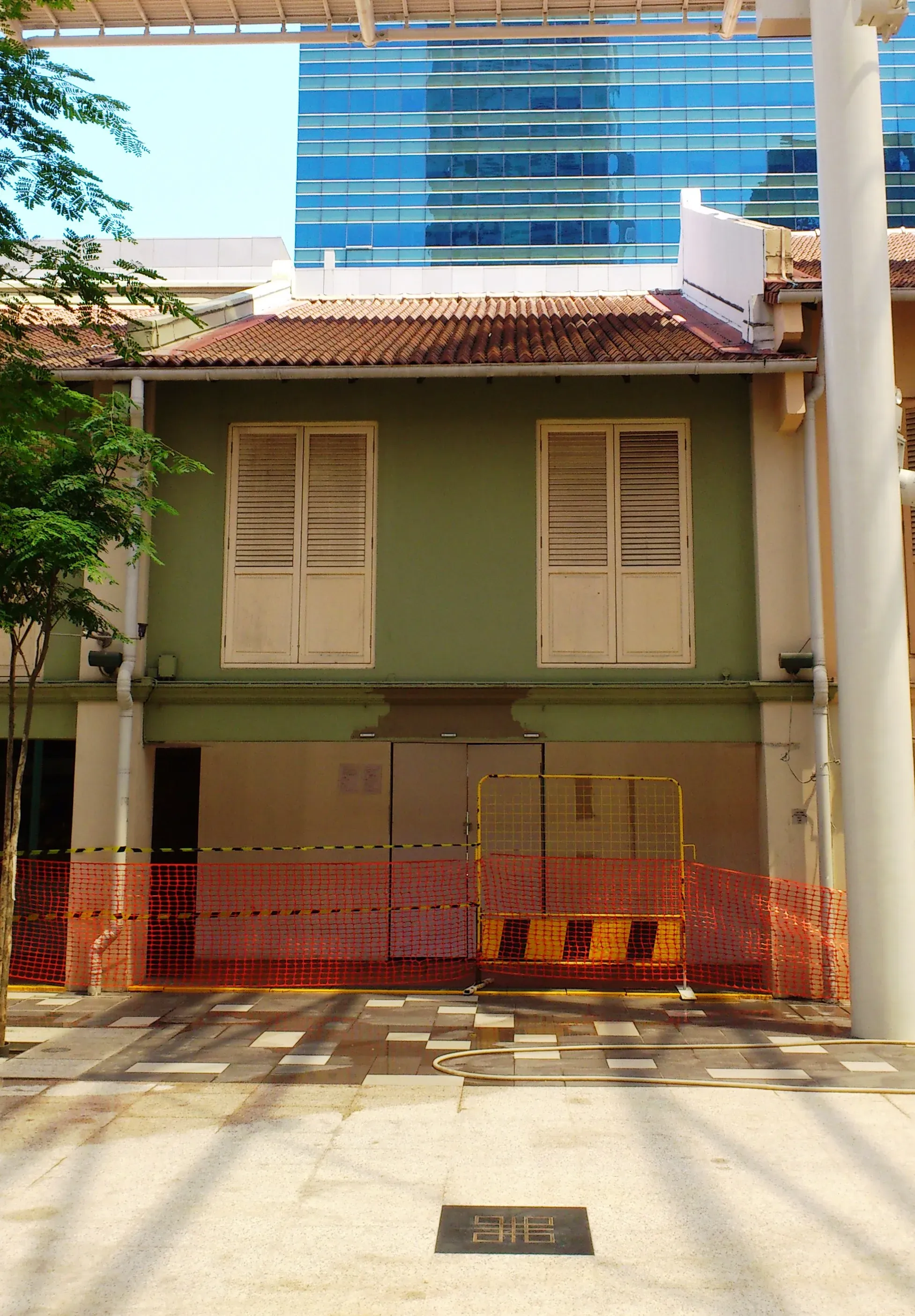 Front facade of 20 Cross Street