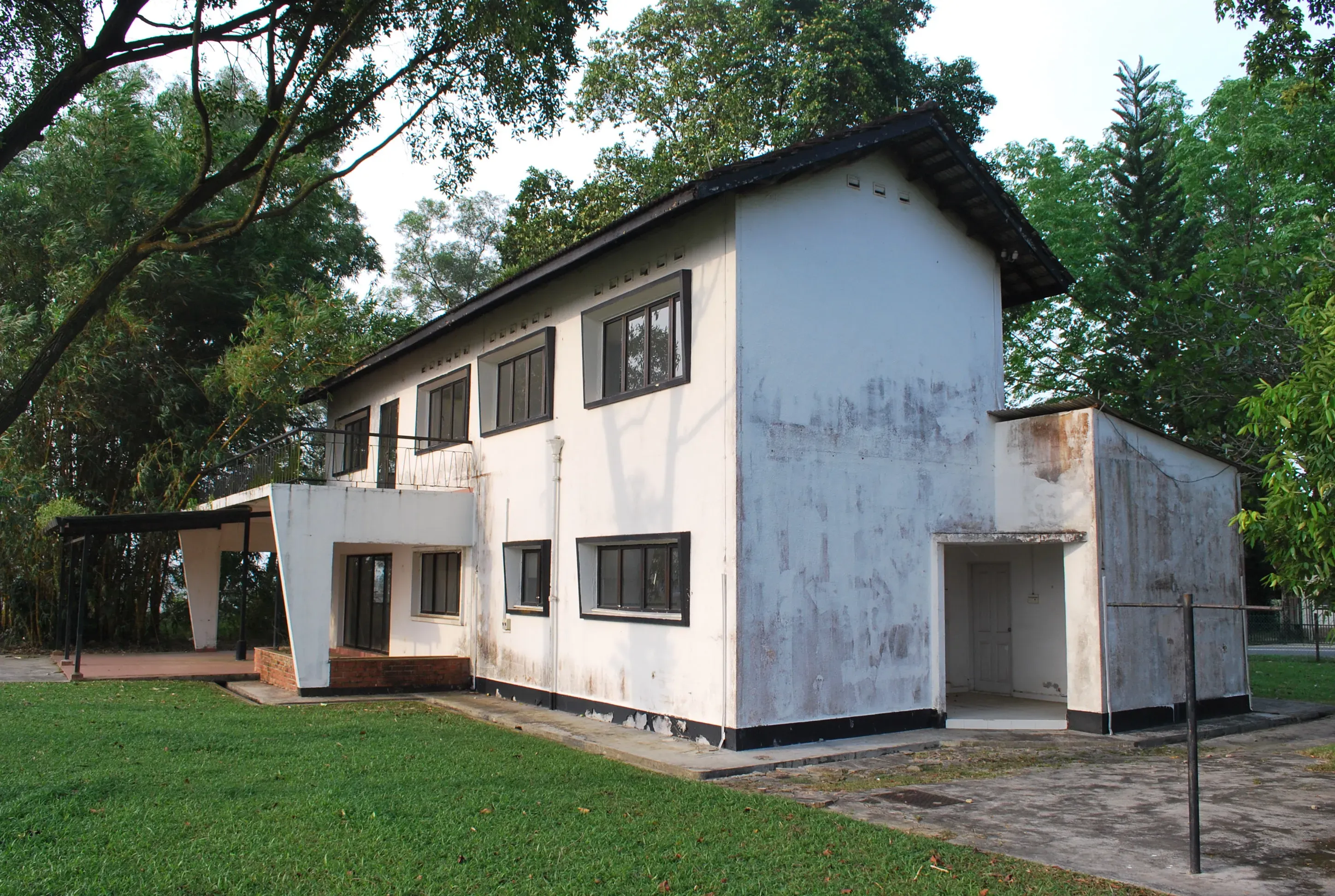 Building of 3 Hamilton Place