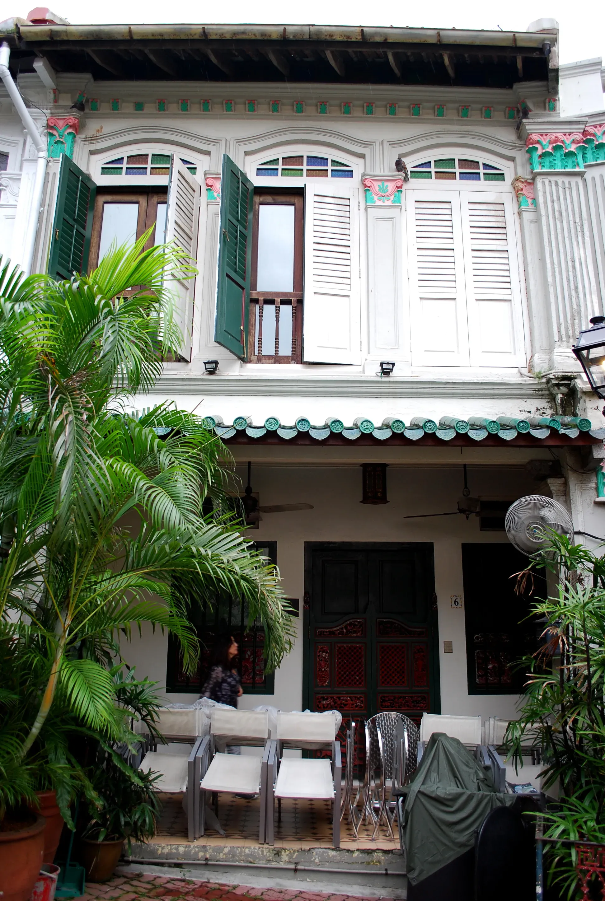 Front facade of 6 Emerald Hill Road