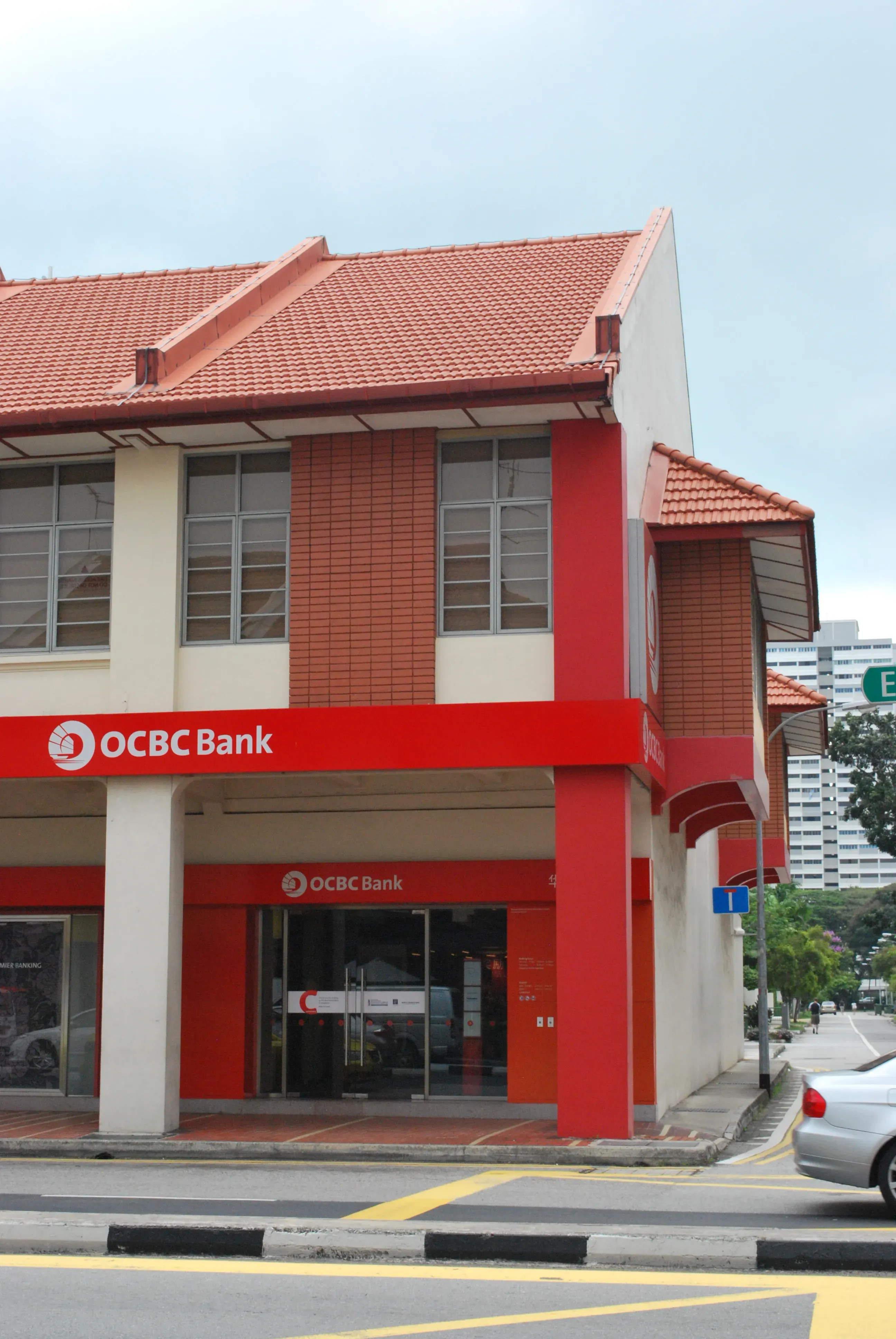 Front facade of 174 East Coast Road