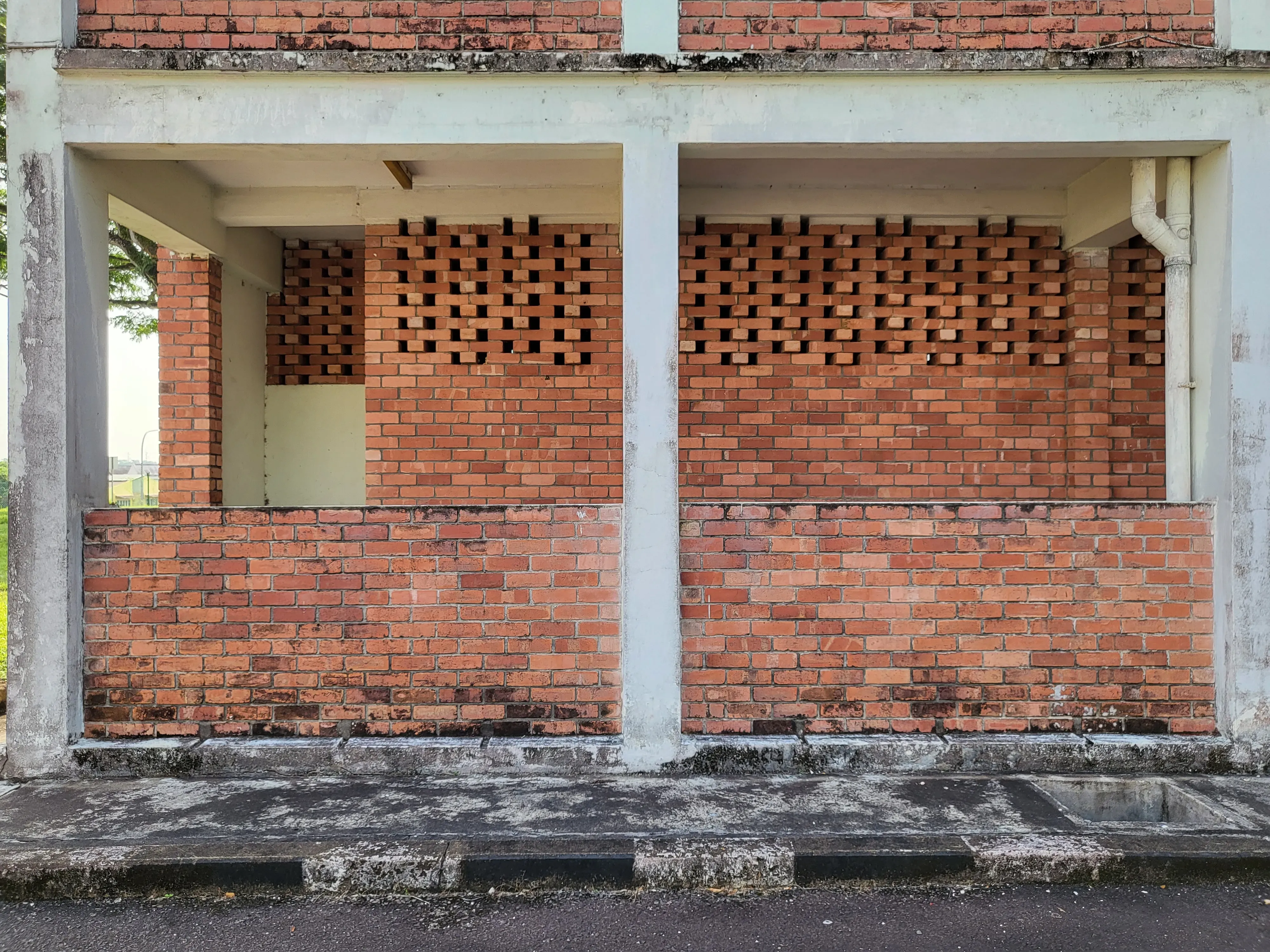 Building of 821 Upper Thomson Road