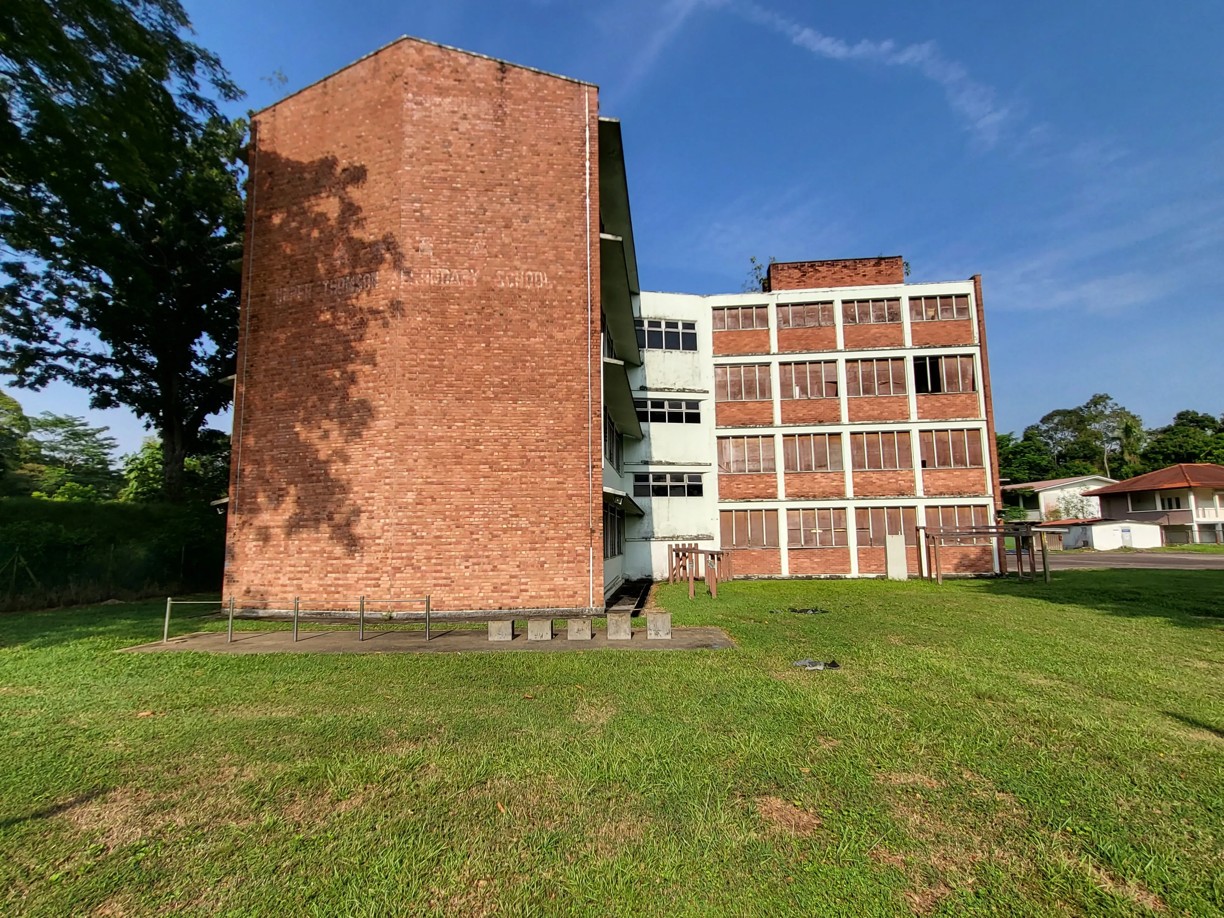 Building of 821 Upper Thomson Road