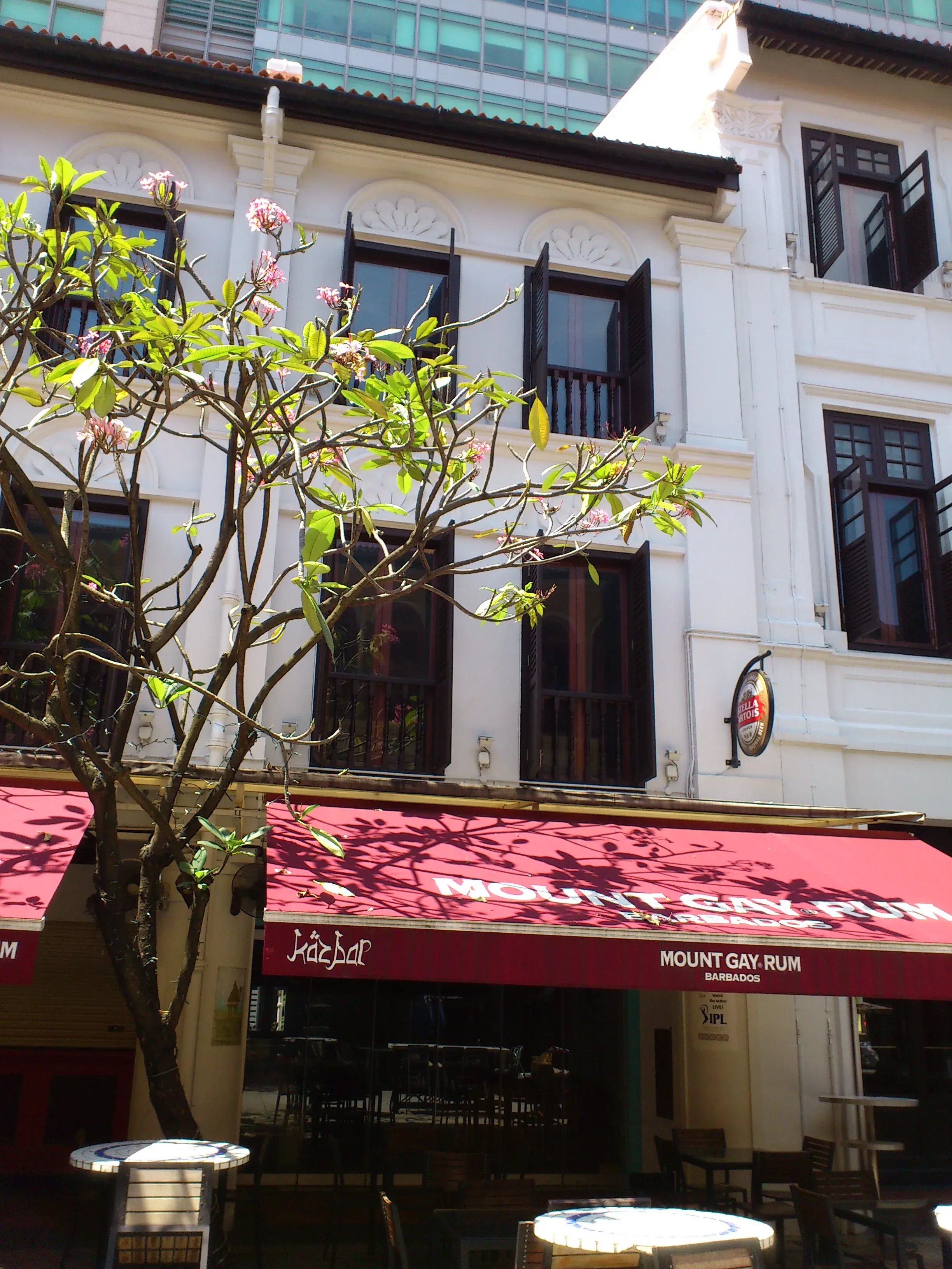 Front facade of 25 Church Street