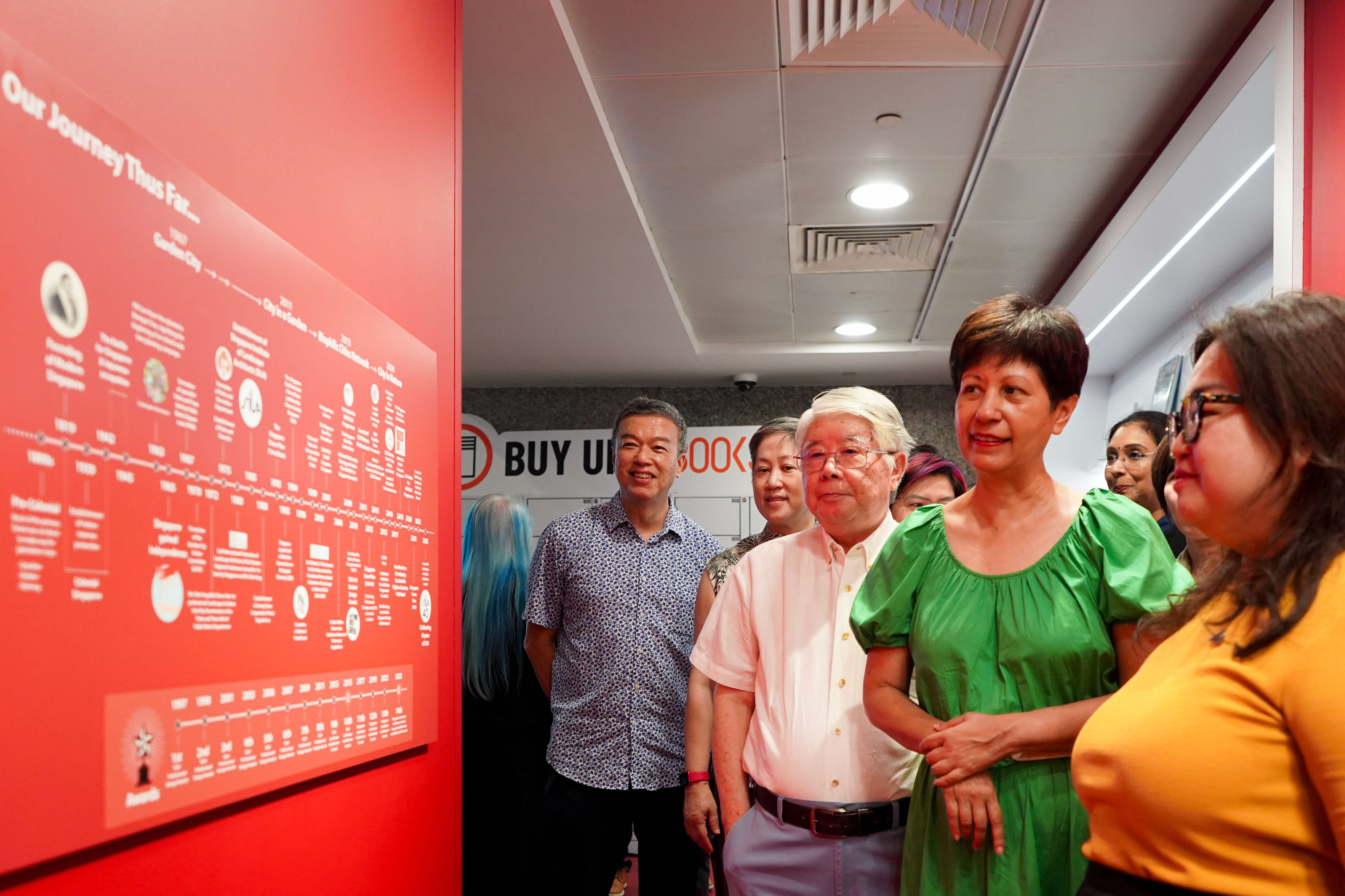 This is the alt text