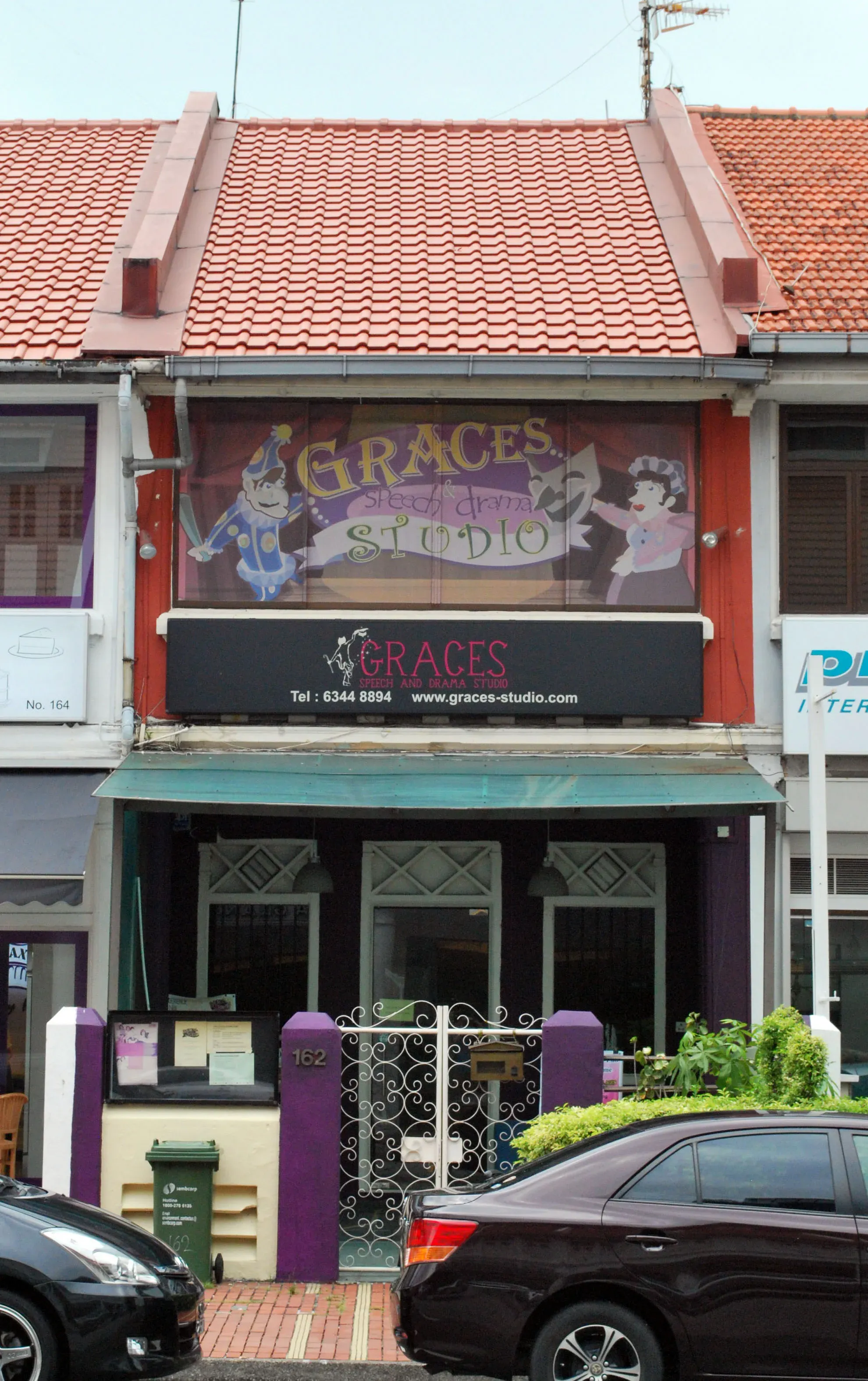 Front facade of 162 East Coast Road