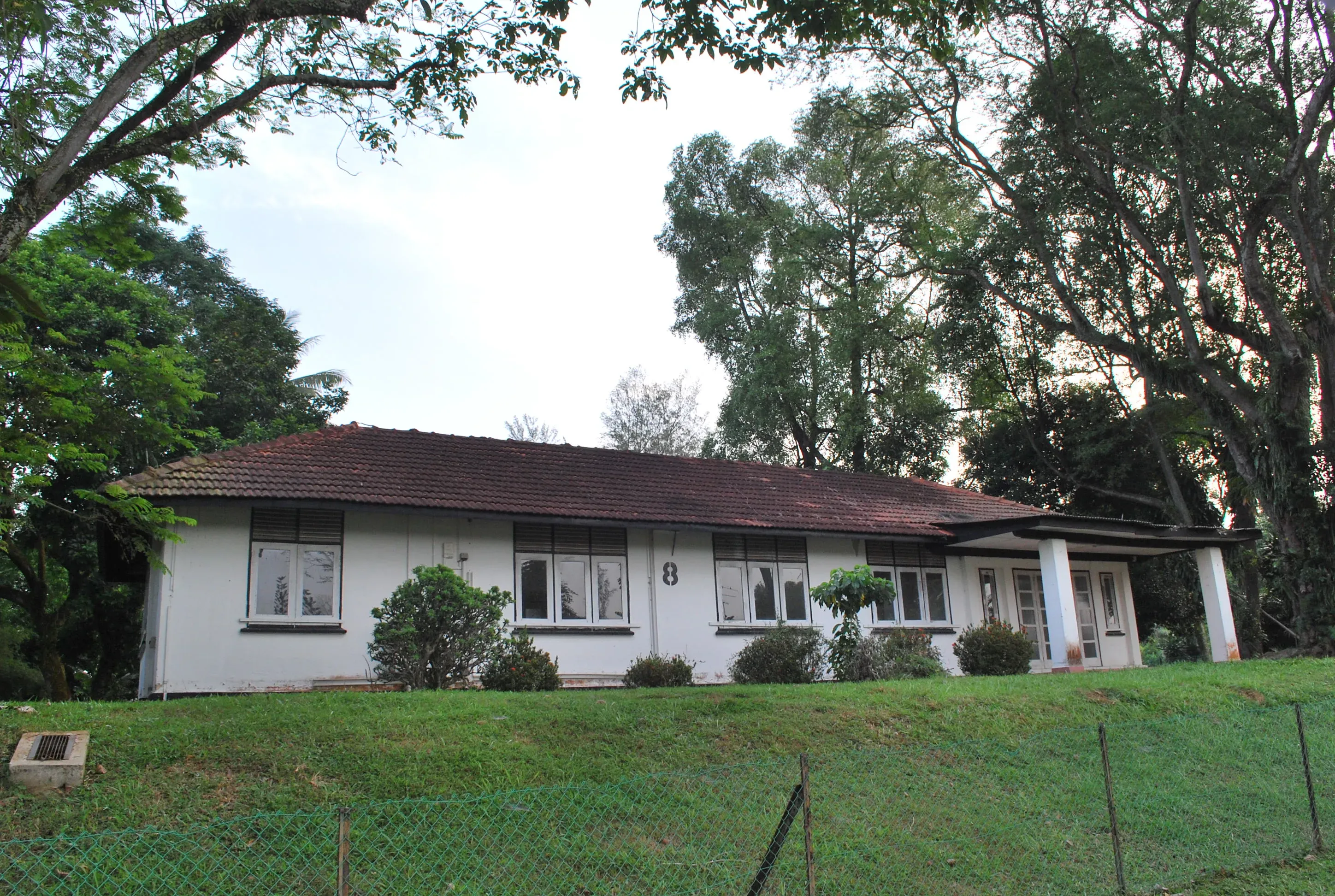 Front facade of 8 The Oval