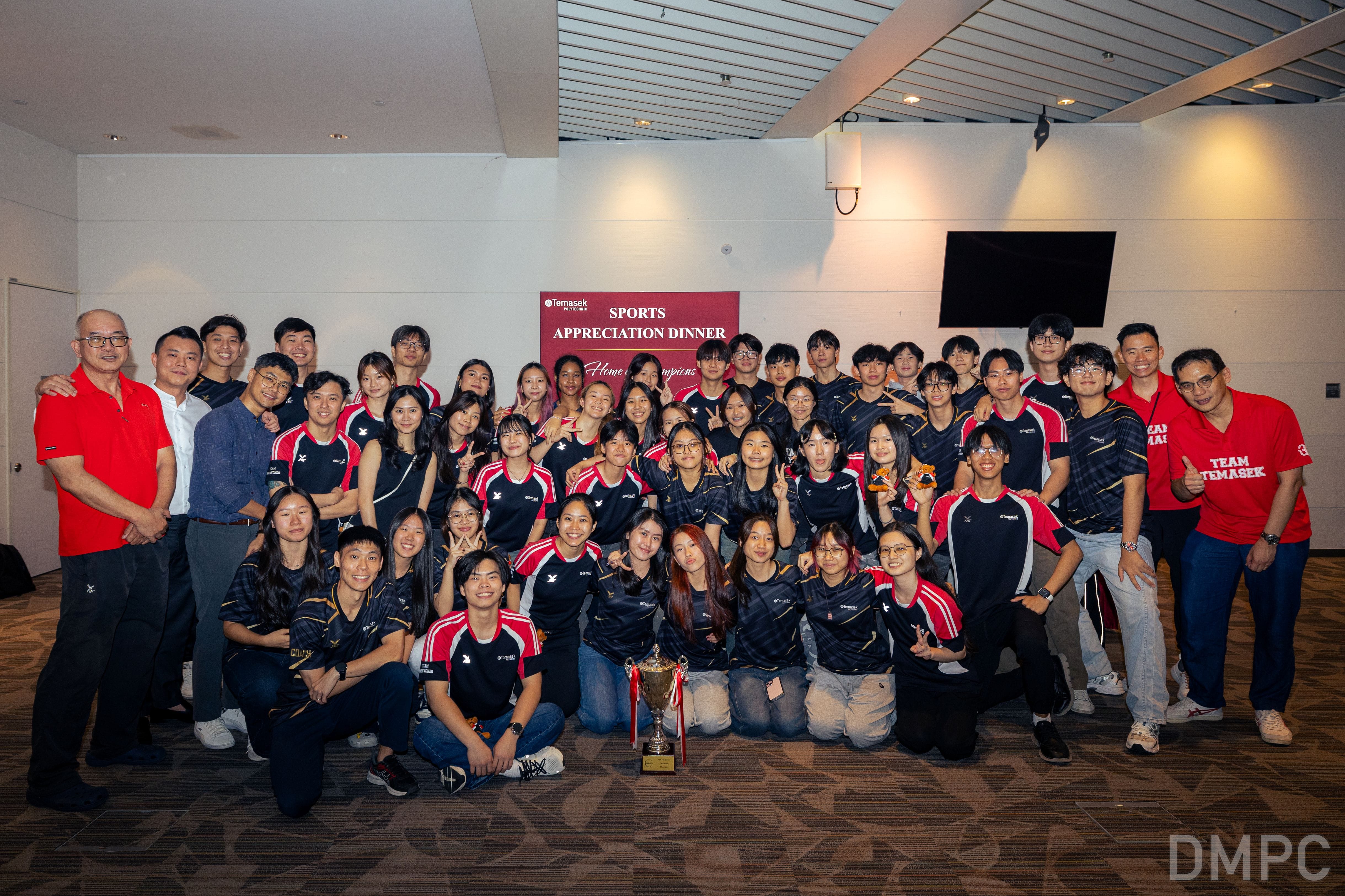 Image of Team Temasek's student-athletes at the Sports Appreciation Dinner 2026