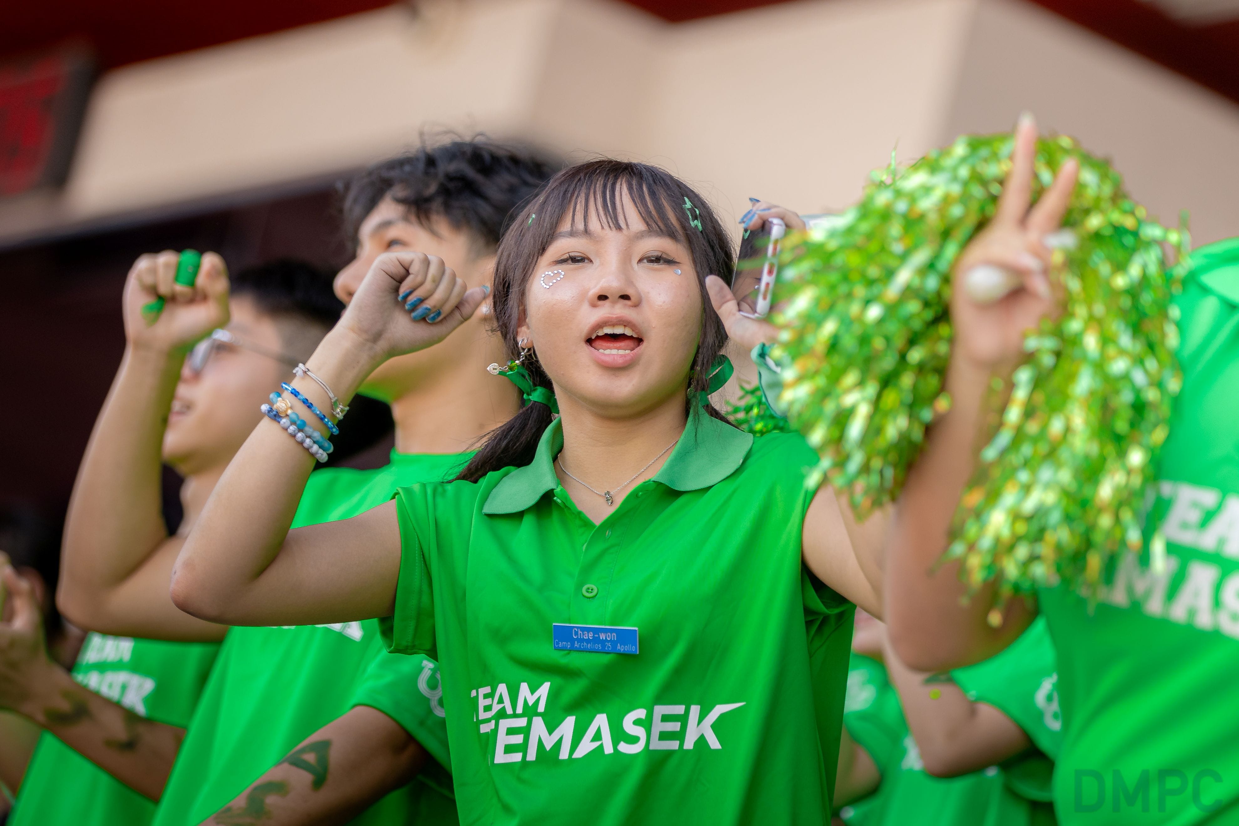 Image of a group of Applied Science students cheering at the finale