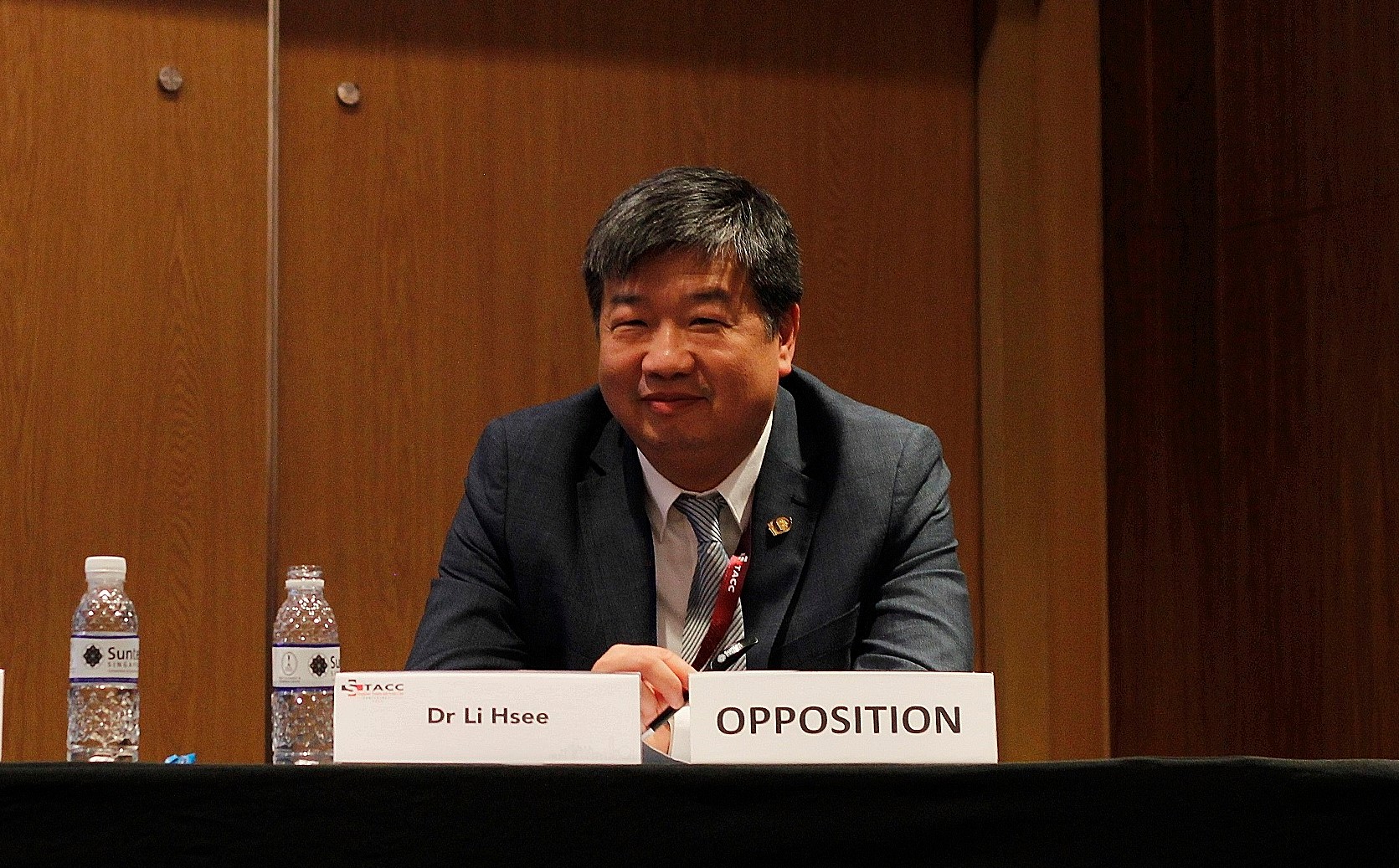Dr Li Hsee