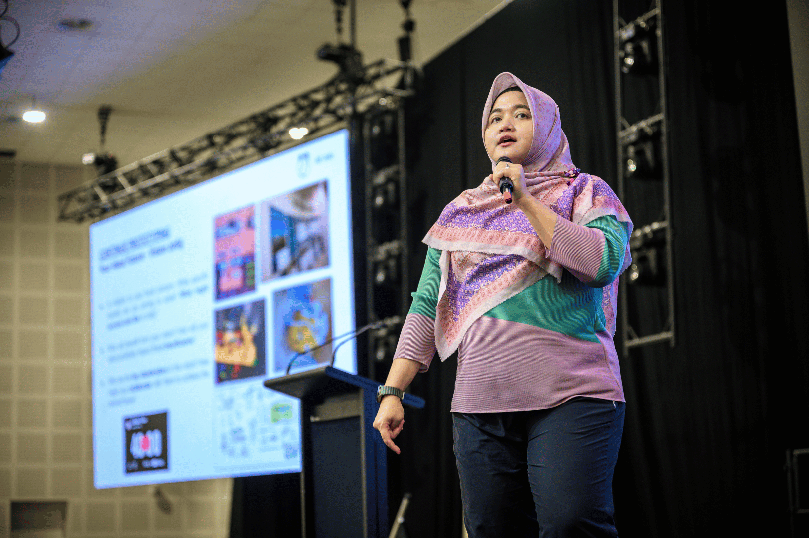 Presenter sharing on the workshop