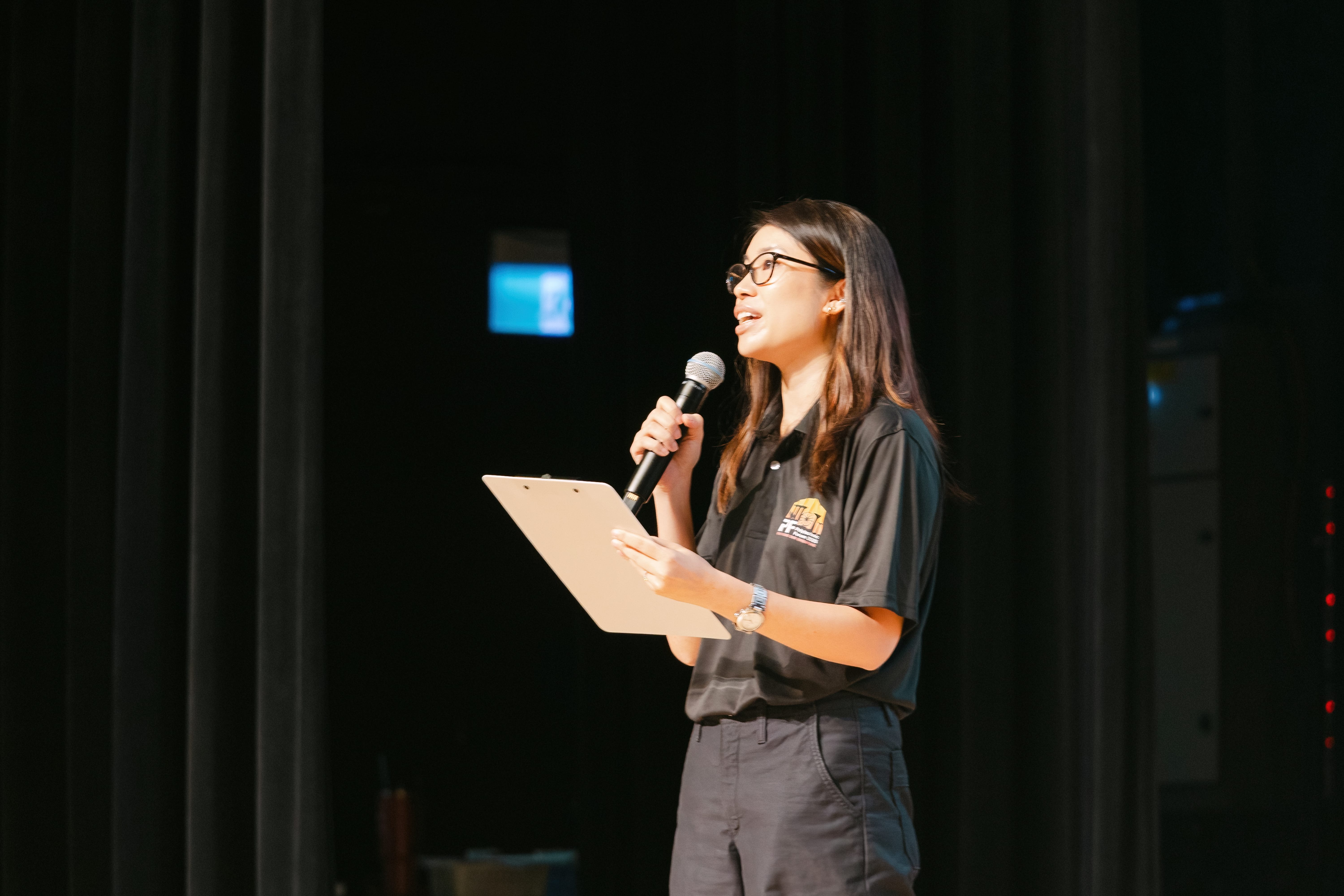 A lady giving a speech