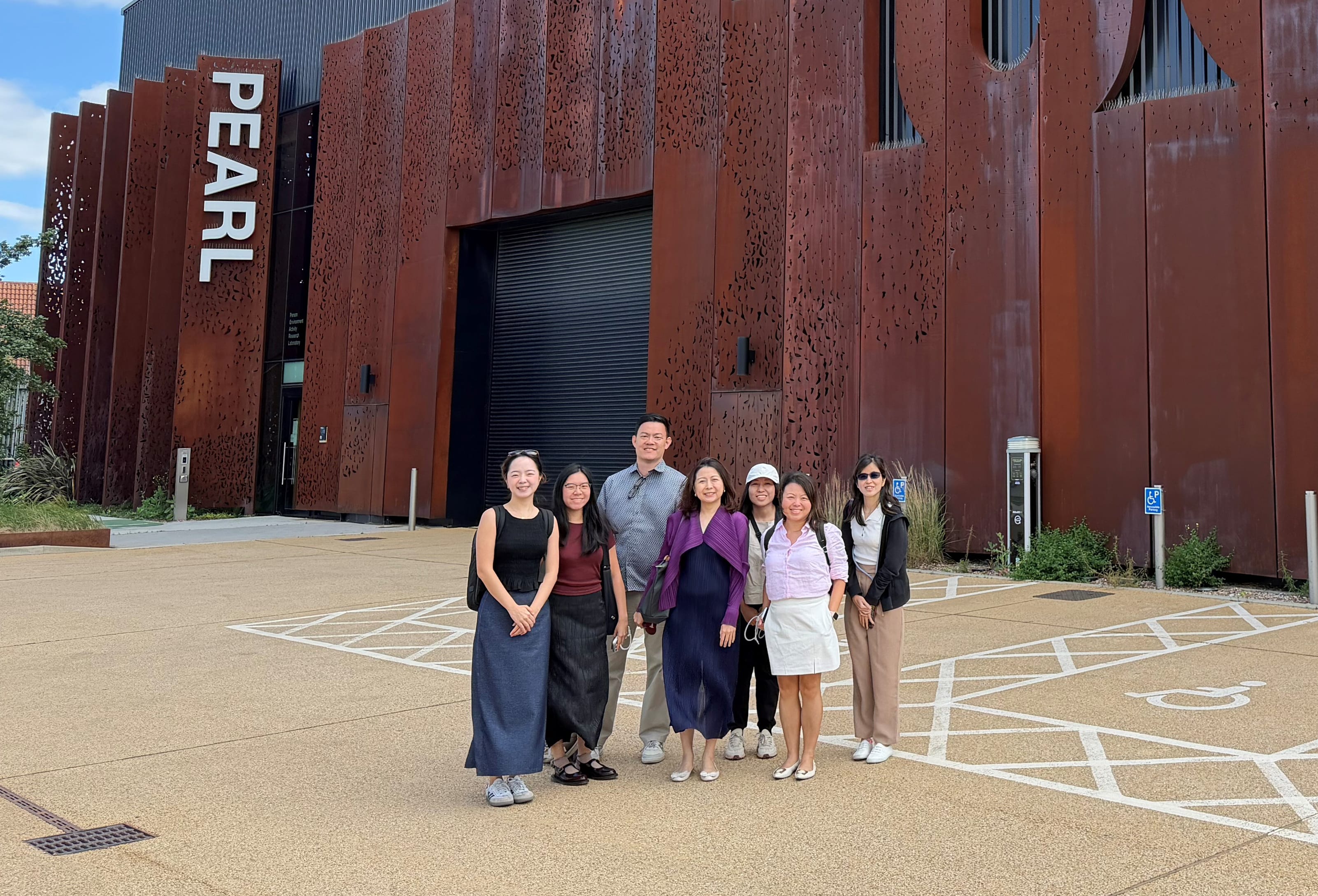 Group Photo of UCL Person-Environment-Activity Research Laboratory (PEARL) visit