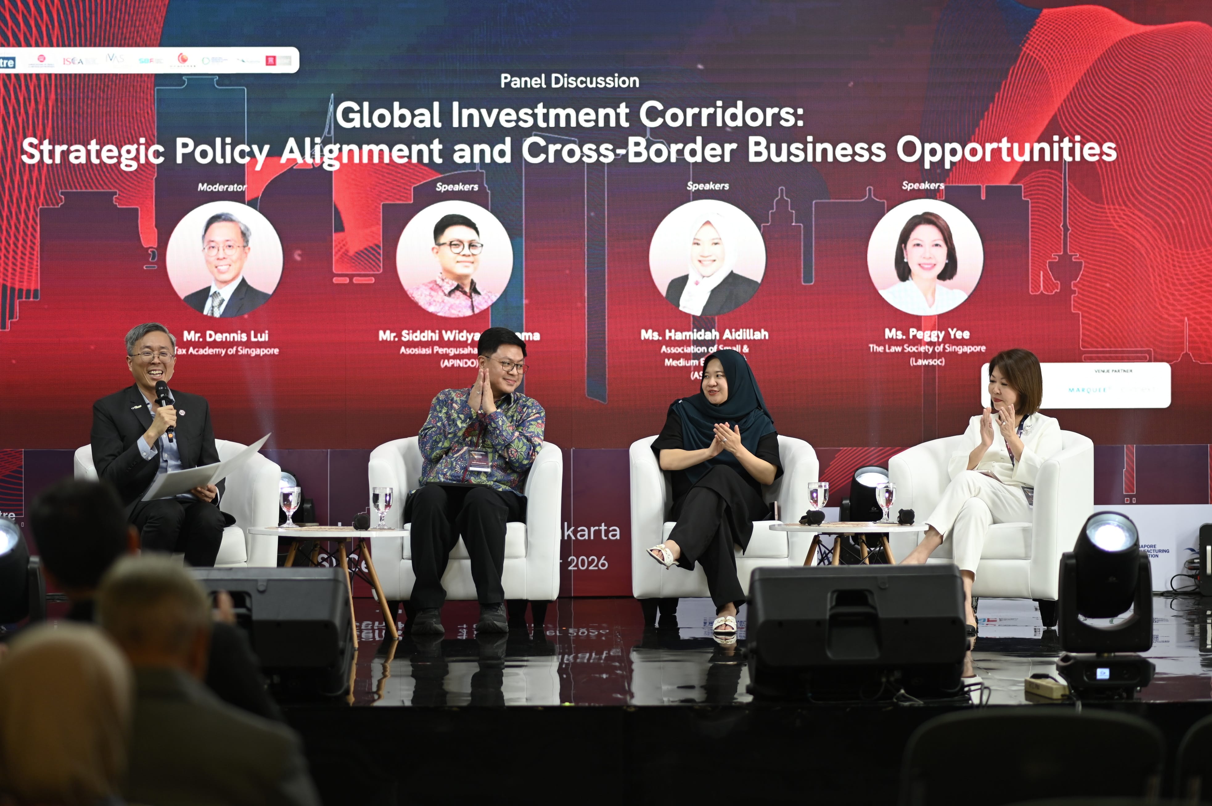 CEO of Tax Academy of Singapore, Mr Dennis Lui, leading the Panel Discussion on Global Investment Corridor