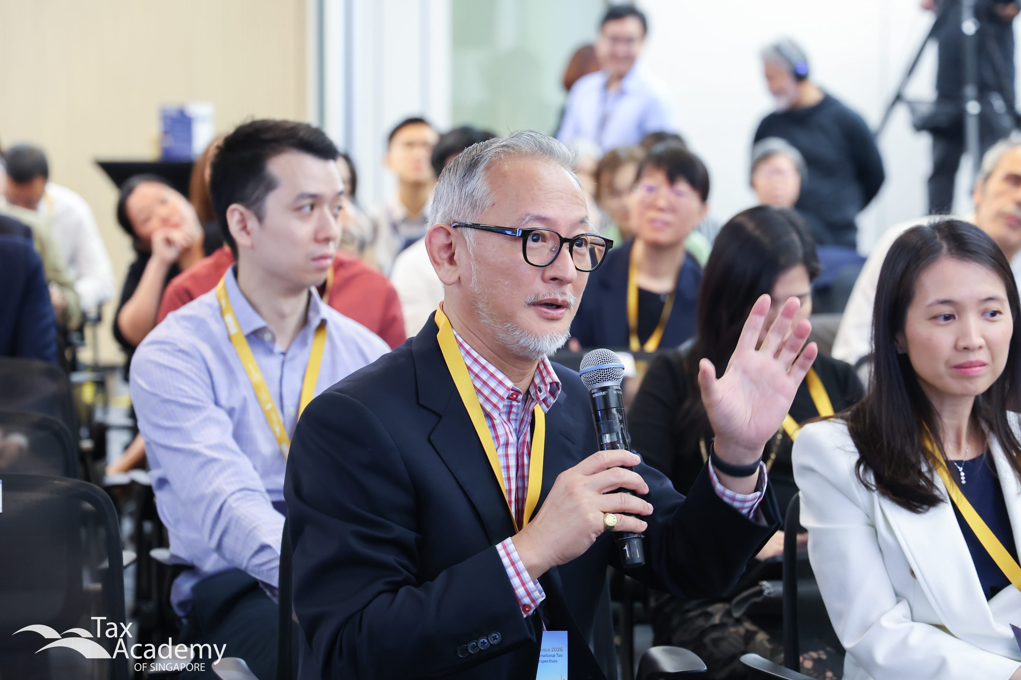 Assoc Professor Darren Koh participating in the Q&A