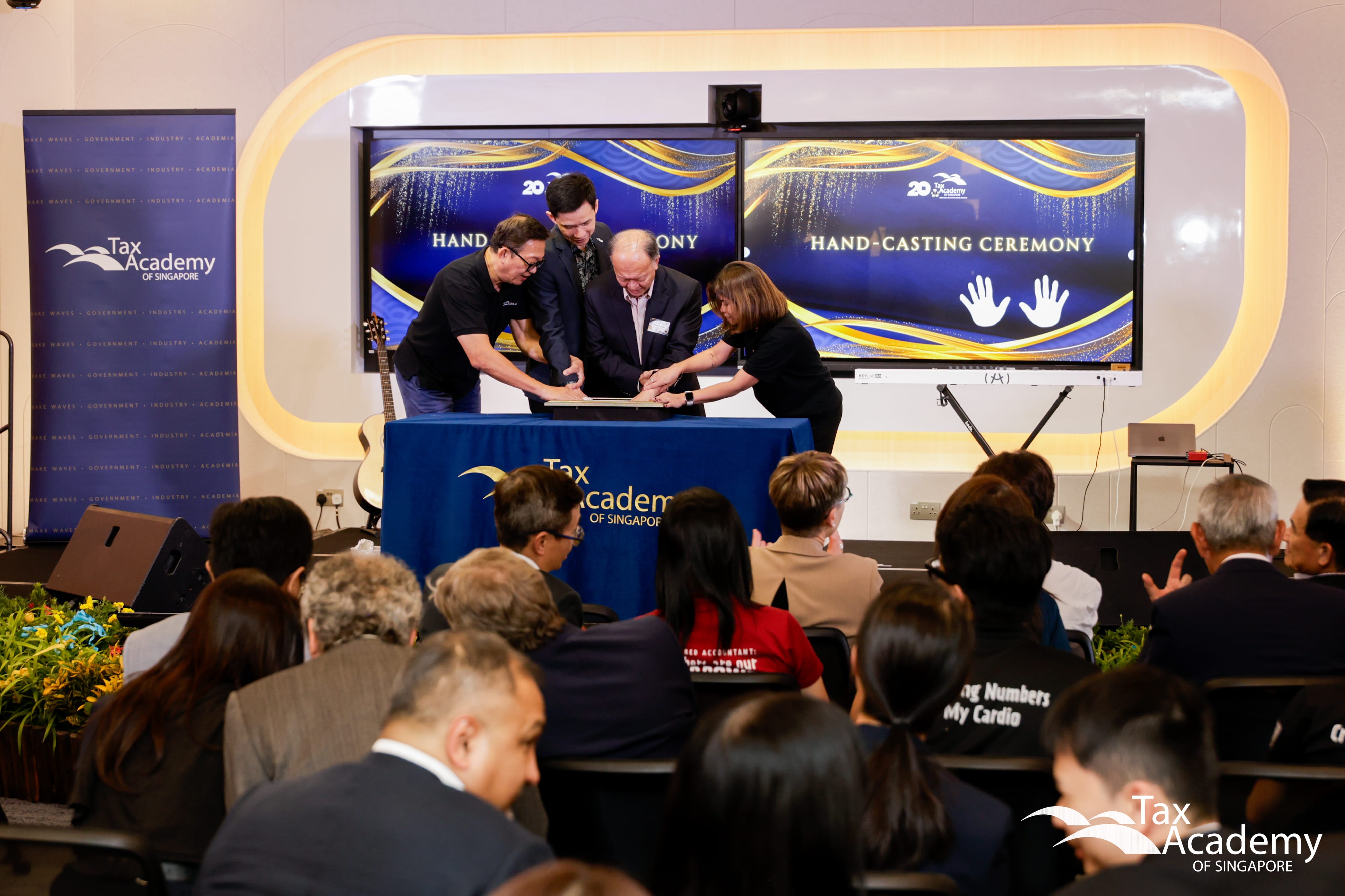 Handcasting Ceremony with Commissioner of IRAS, Mr Ow Fook Chuen, and Chairman of Tax Academy, Mr Tham Sai Choy