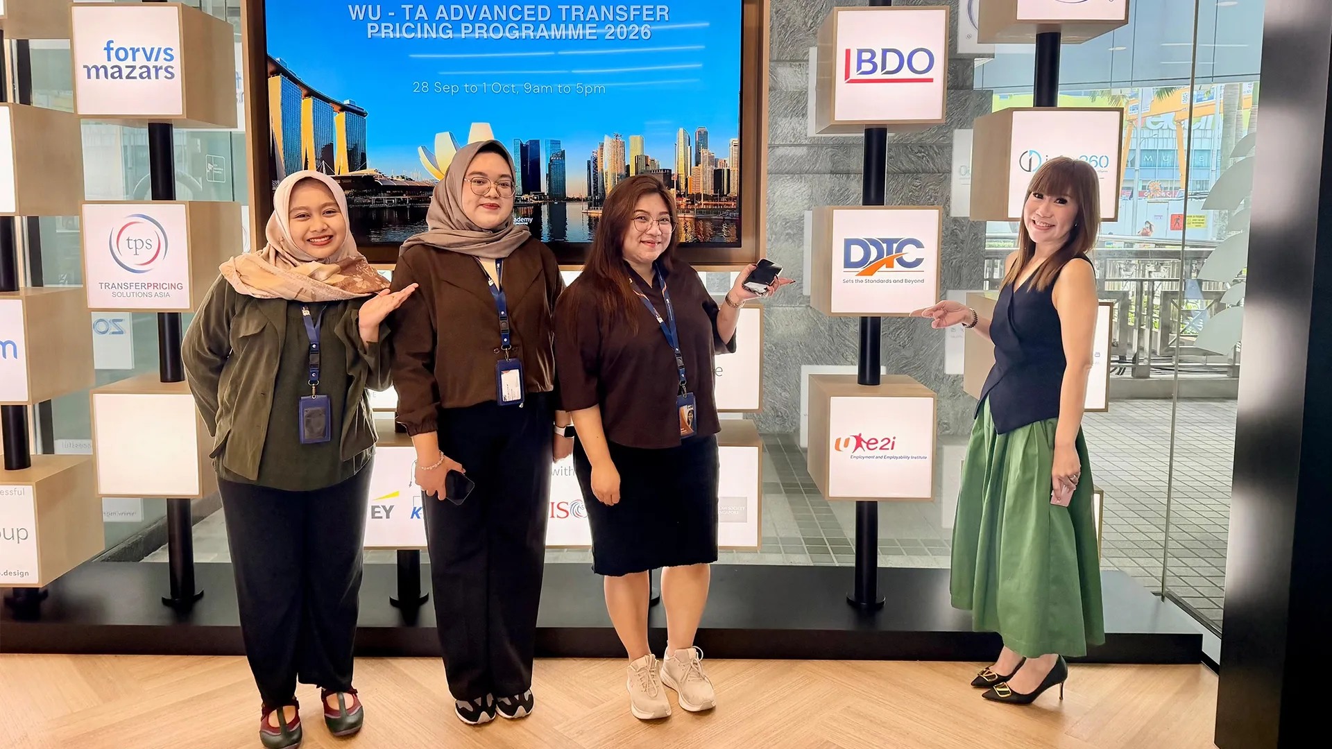 Dalami TP, 3 Profesional DDTC Ikut Pelatihan di Singapura