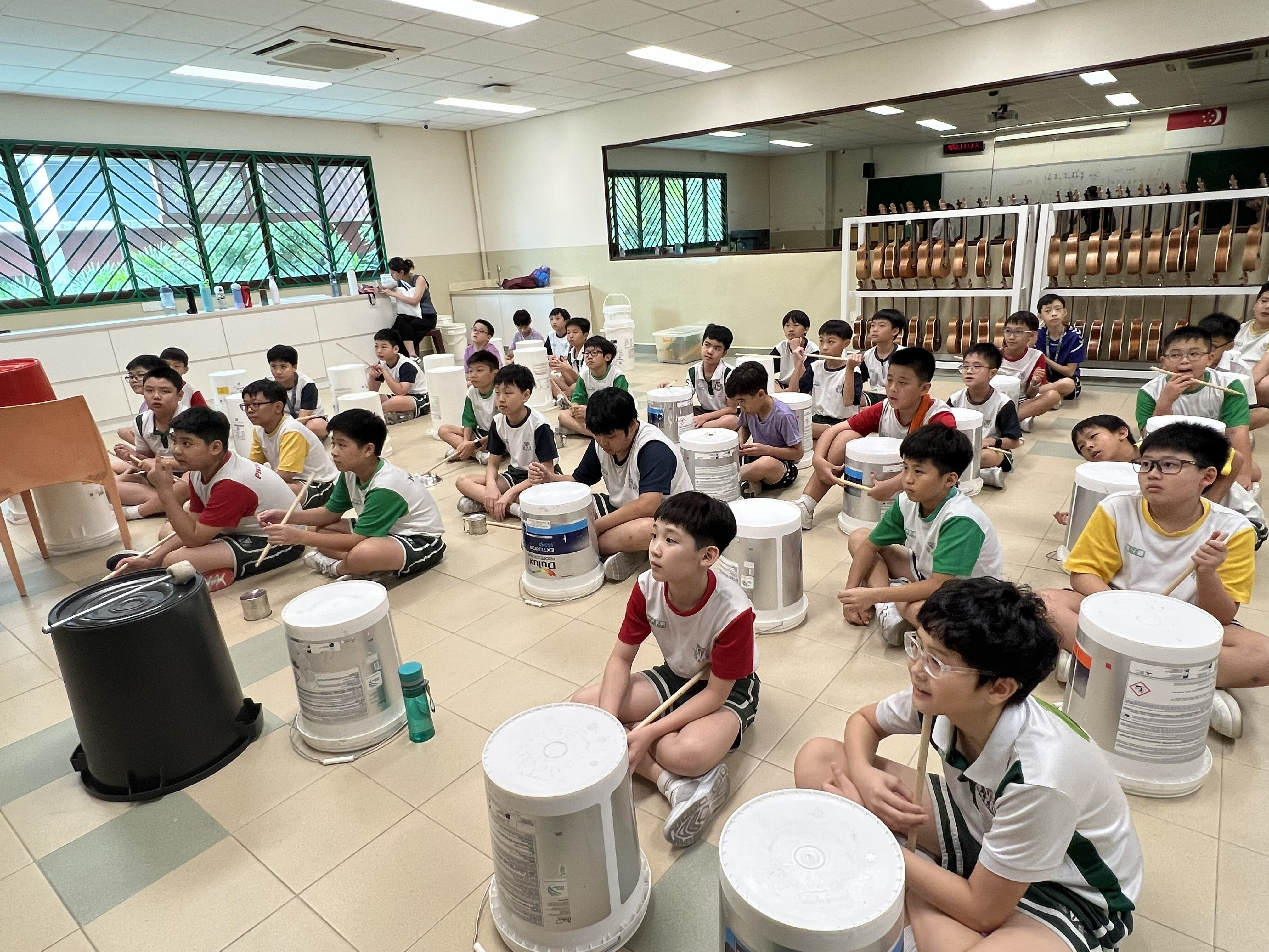 Gentlemen at a STOMP workshop session