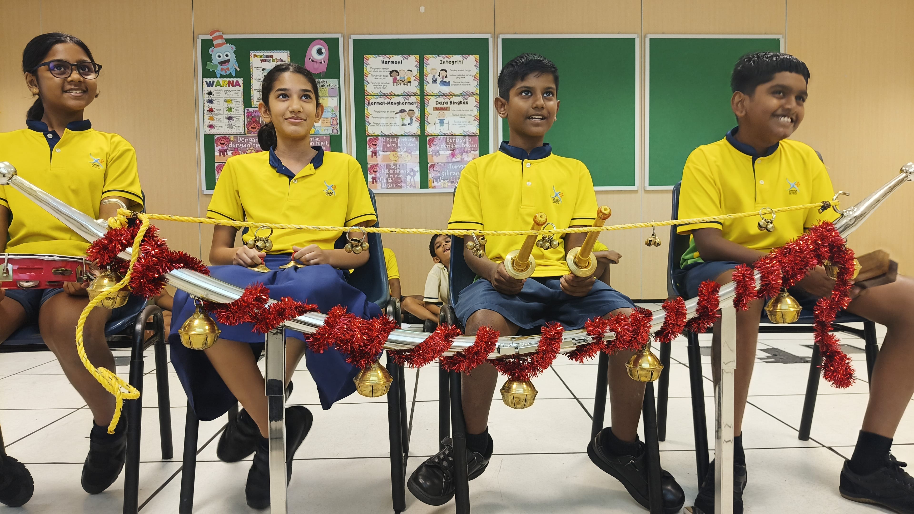 Our P6 students learnt and explored storytelling and vibrant beats of the Villu Paatu, the ancient Indian "Bow Song"