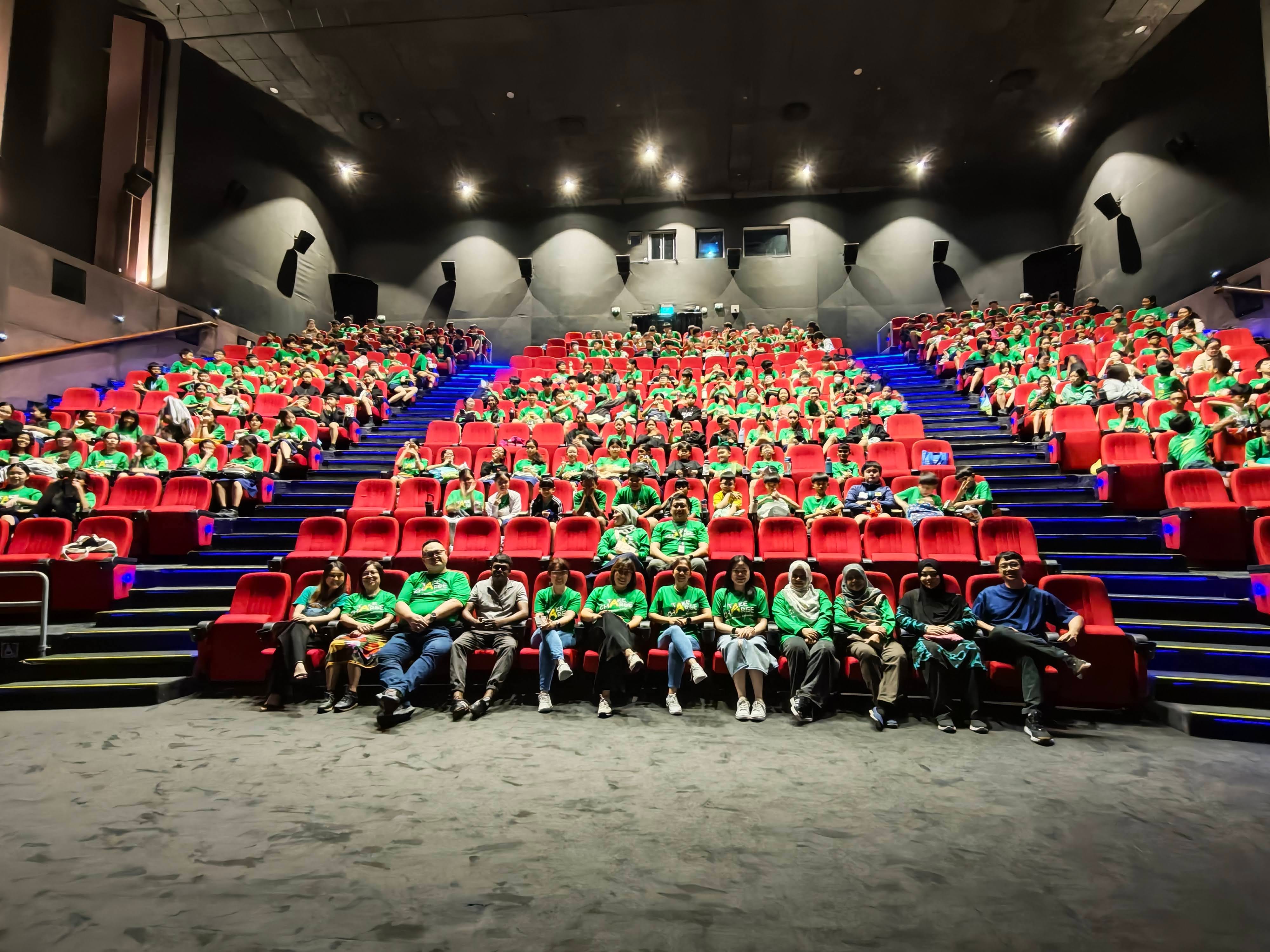 A group photo of our Primary 5 and 6 students out on their learning journey