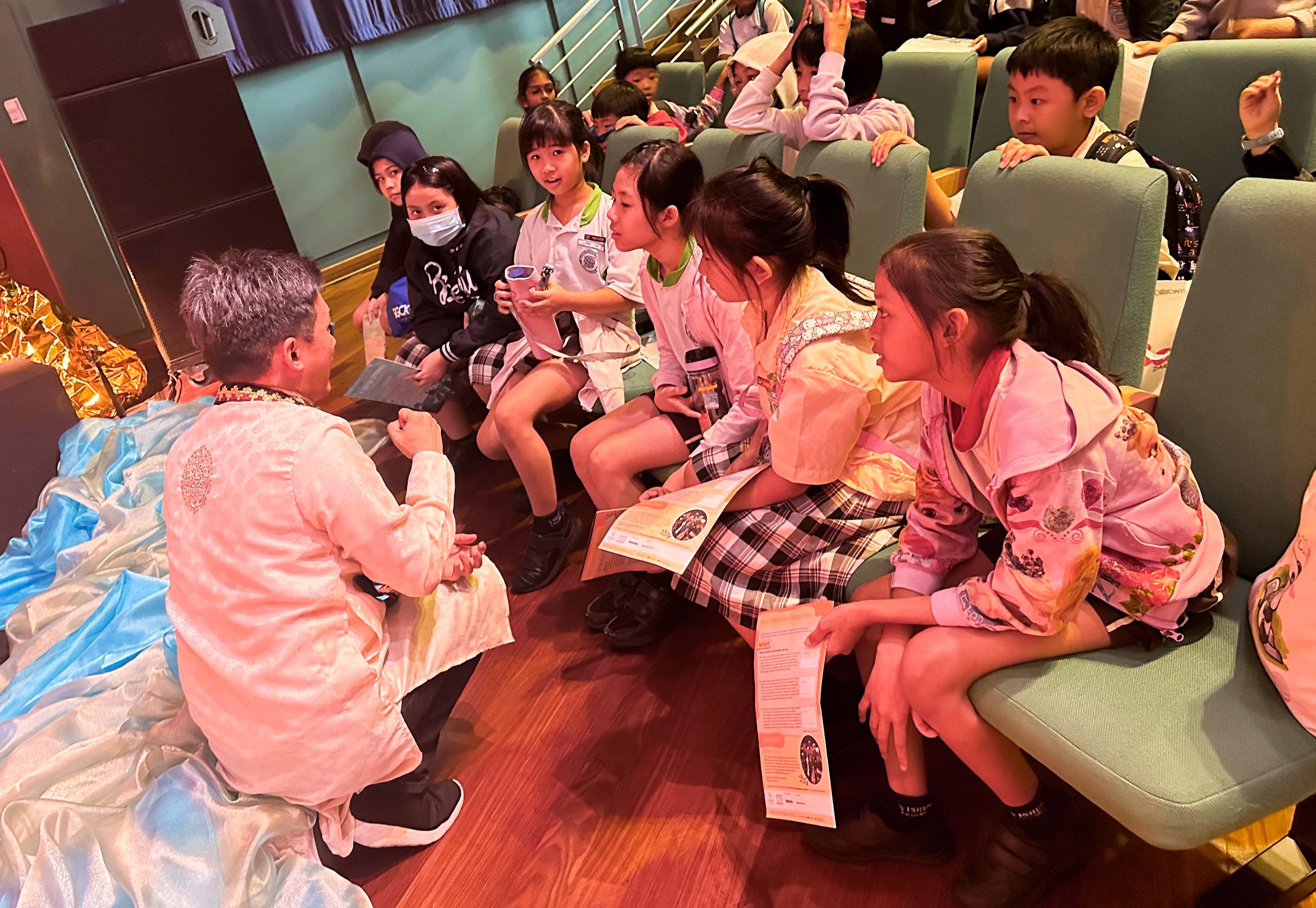 Our P3 cohort learning journeys provide authentic learning experiences through interactions with local artistes.