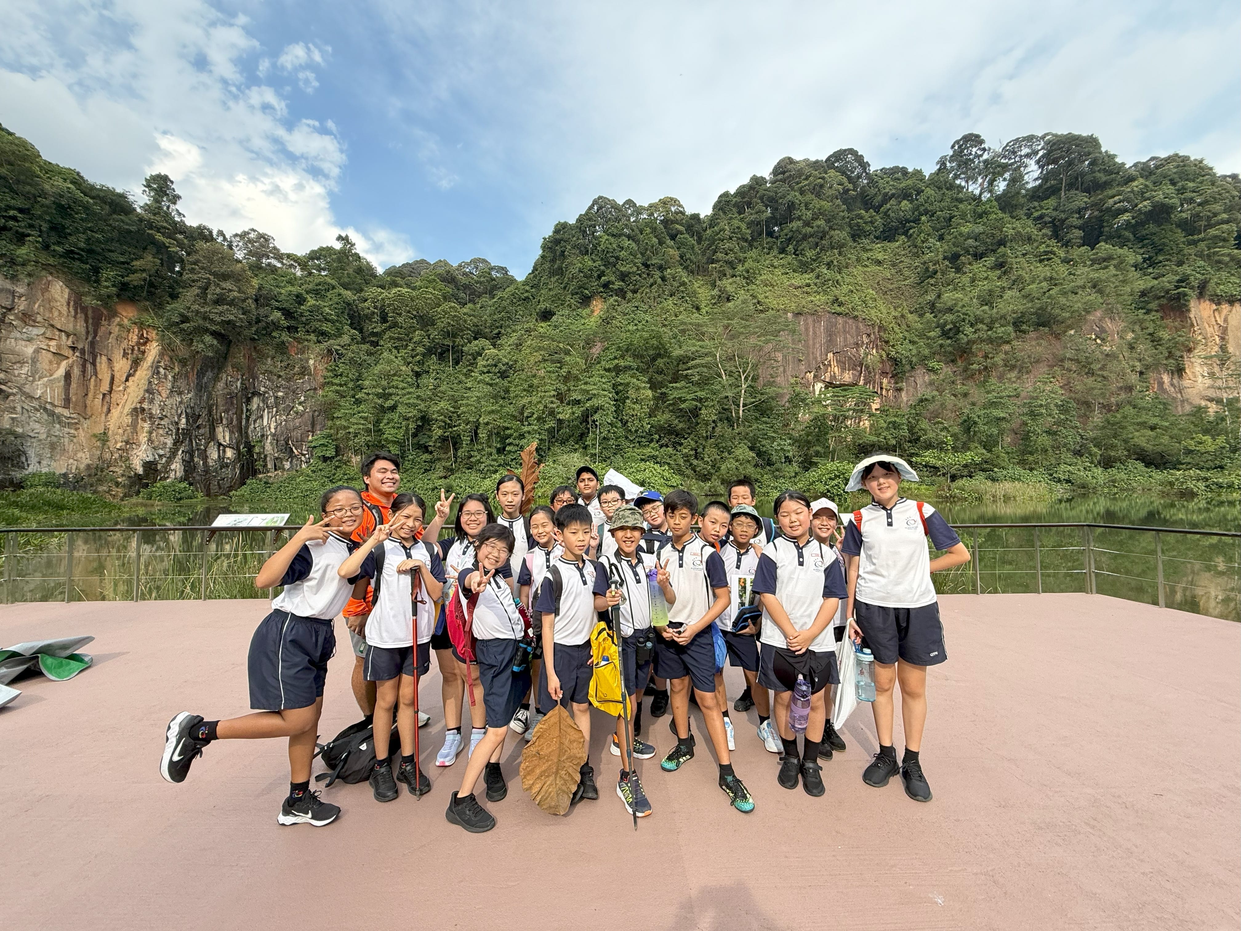 P5 Camp - posing in front of the canyon