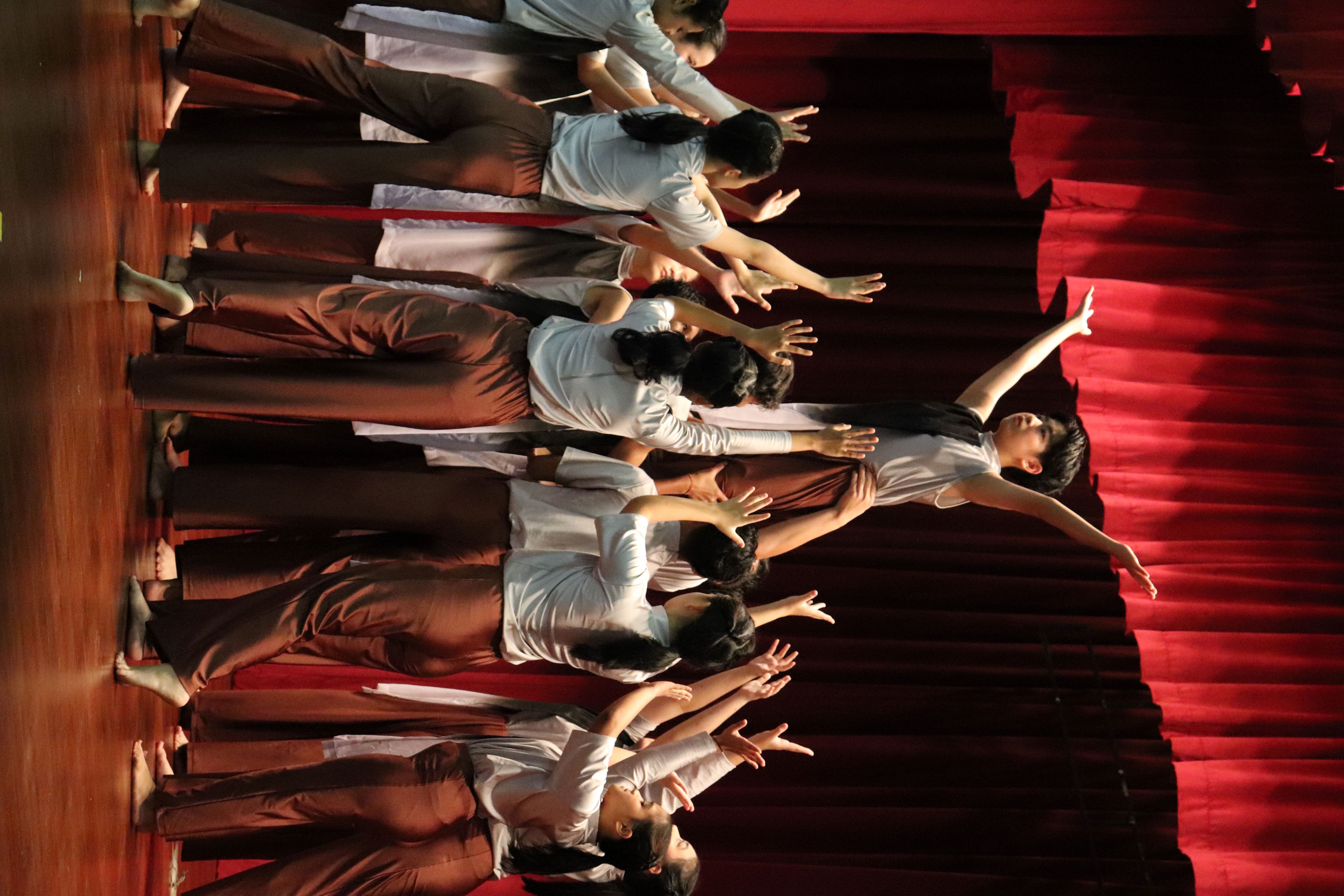A_spectacular_performance_by_Modern_Dance