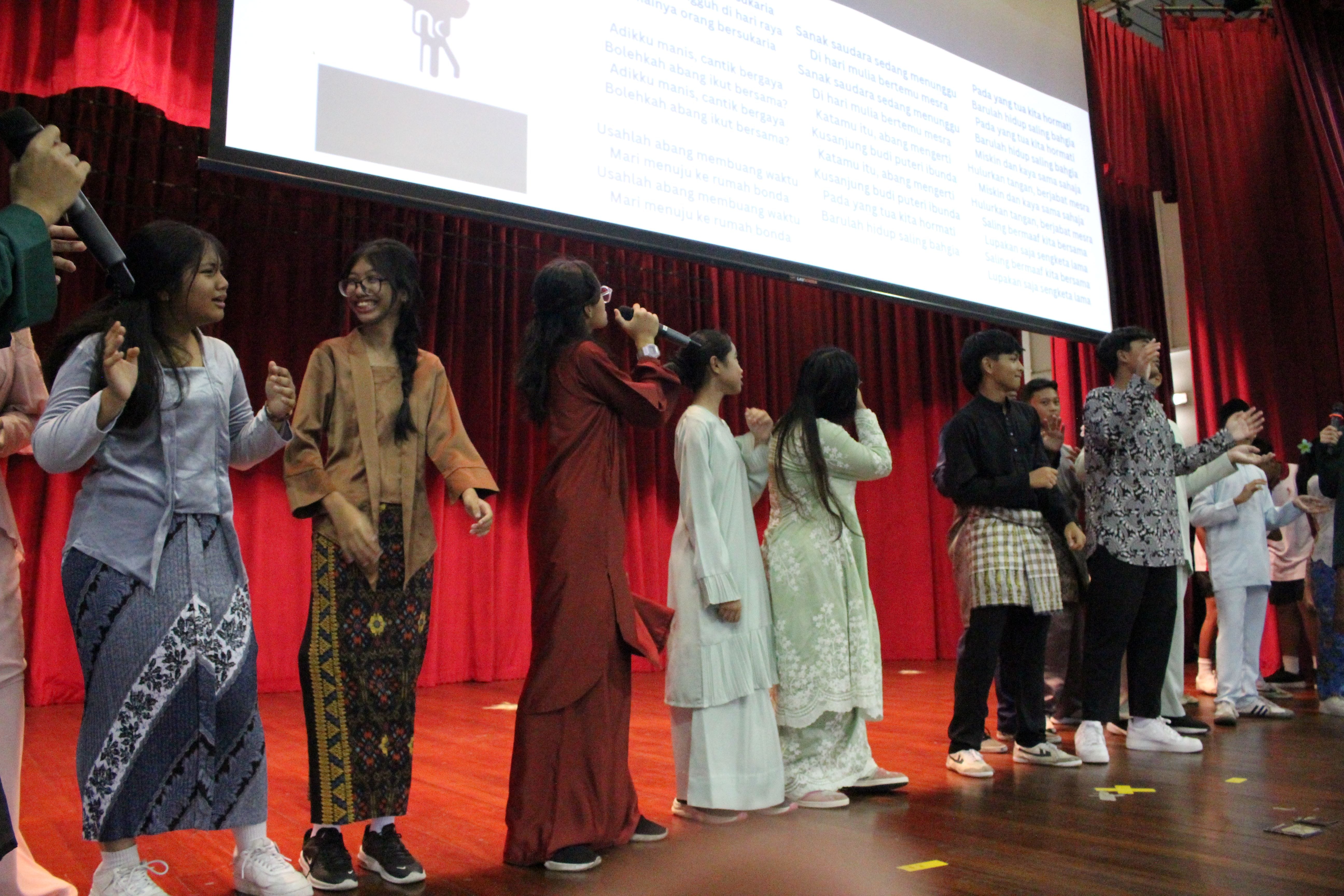 Hari_Raya_sing_along