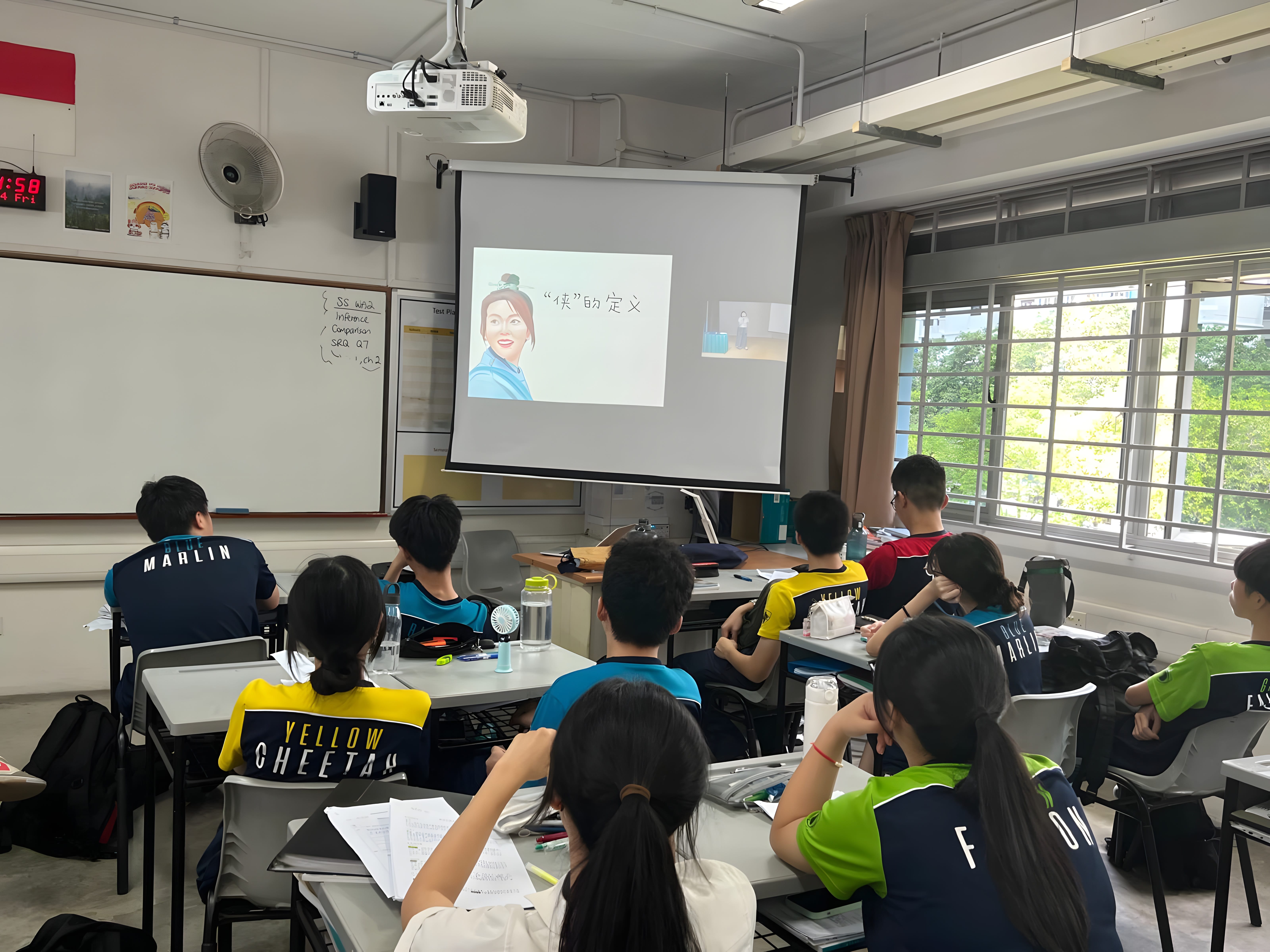 阅读大使把阅读、朗读与数码媒体结合,制作有声书、阅读书签和校园宣传素材。学生可扫描书签上的二维码,或点击以下链接进入 YouTube 收听有声书及观看好书介绍。