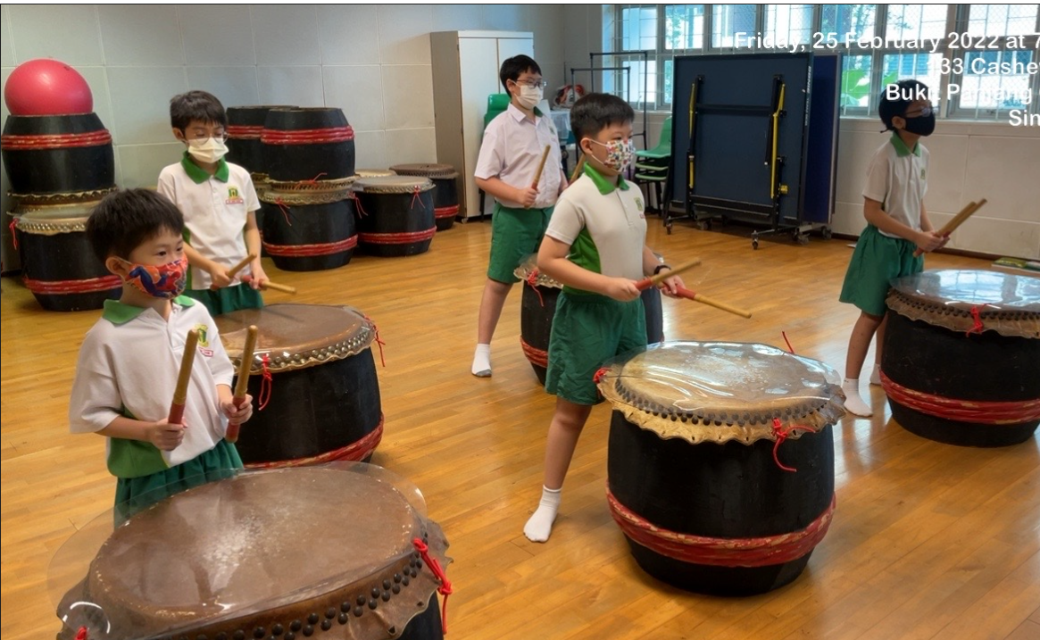 students practising for festive drums