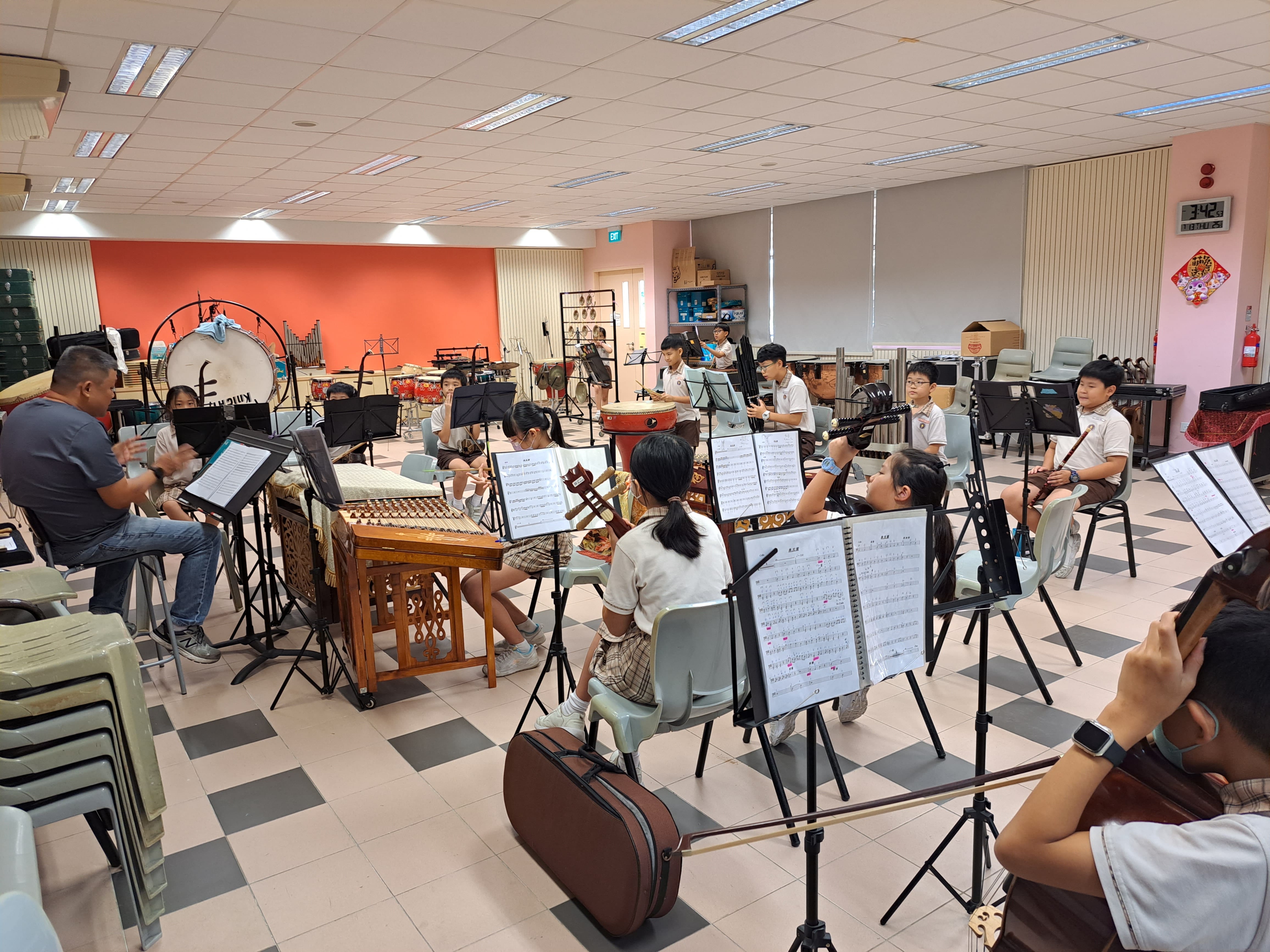 Chinese Orchestra members practicing