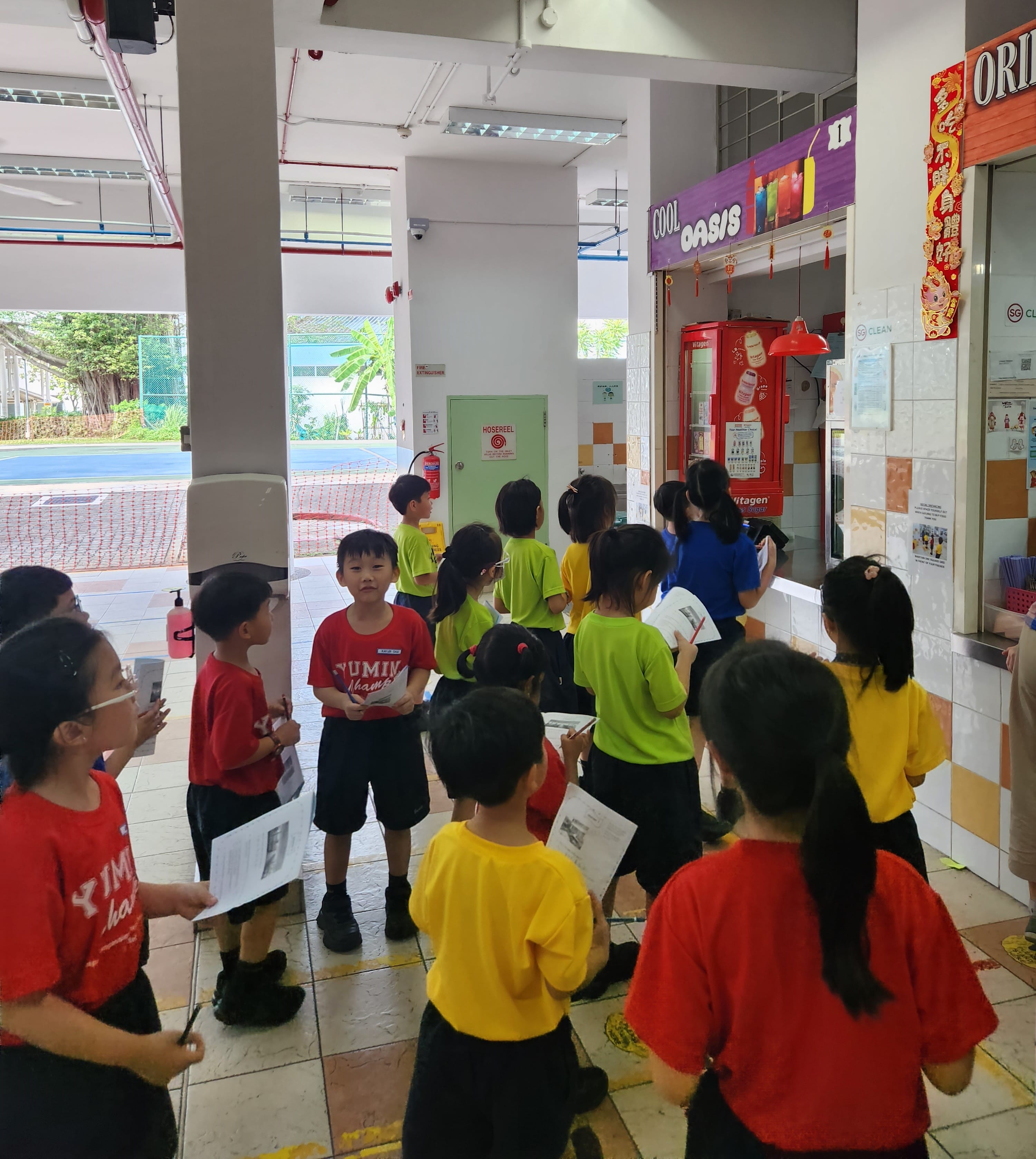Students went to the canteen to have a school experience.