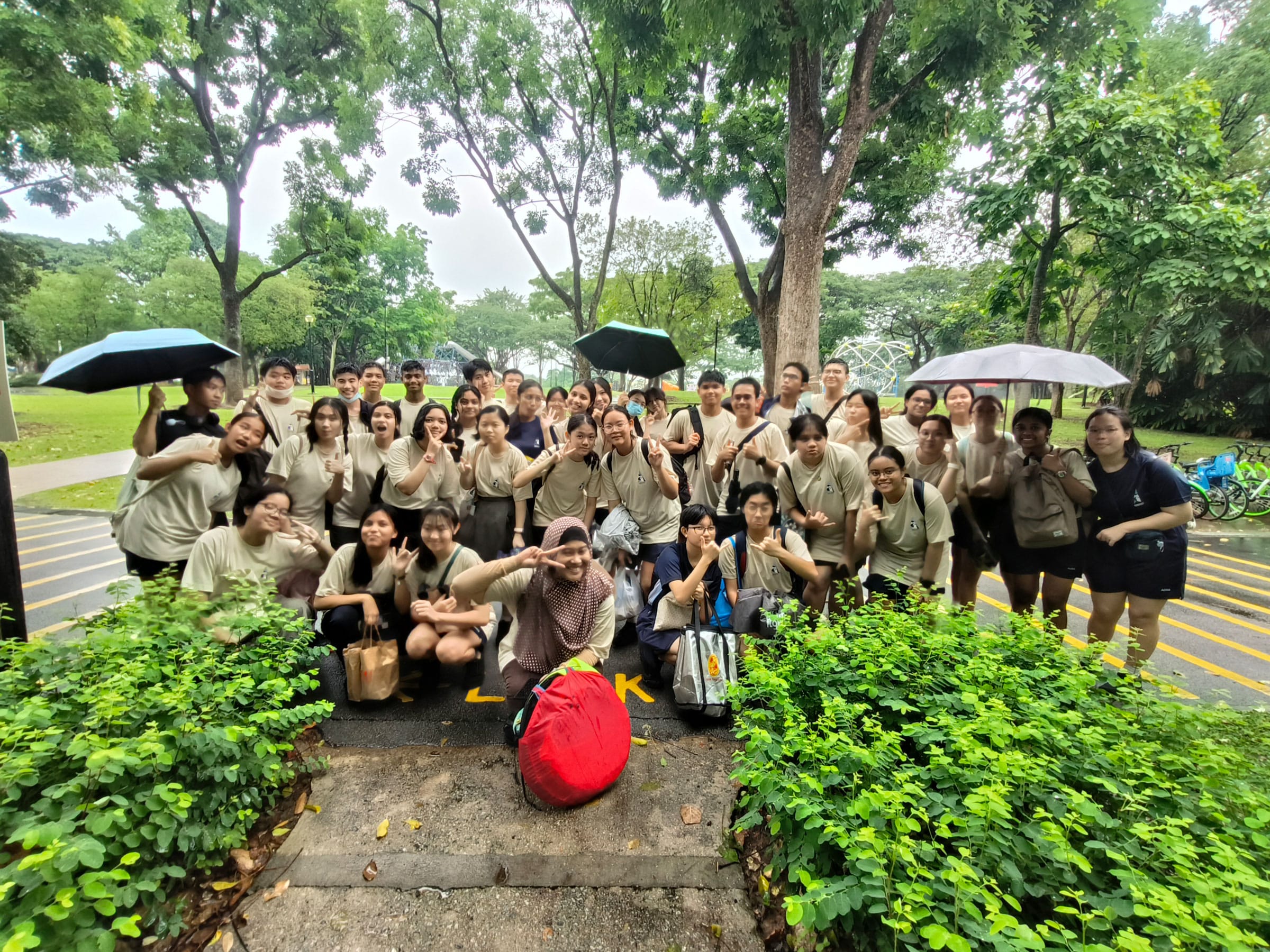 Sec 4 Admirals from enjoying the Common Memories progammme.