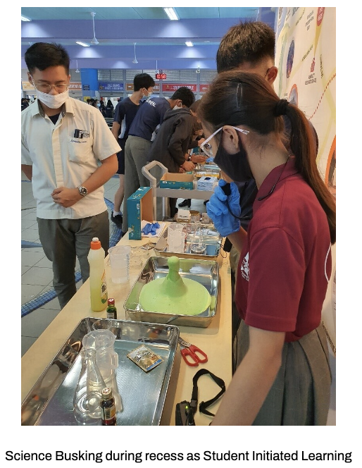 Our students conducted Science Busking during recess as Student Initiated Learning. 
