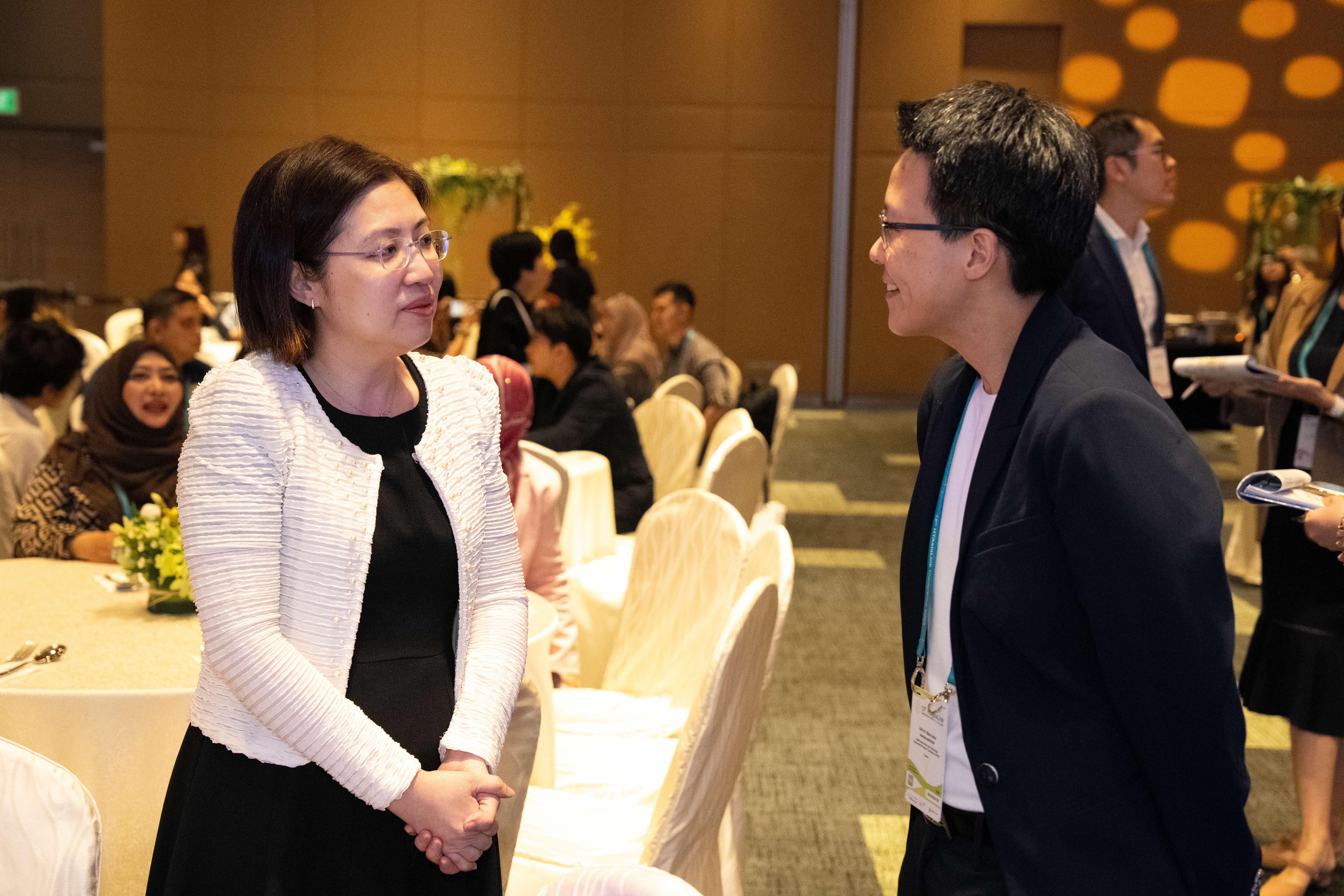 Photo of guests at the Welcome Dinner