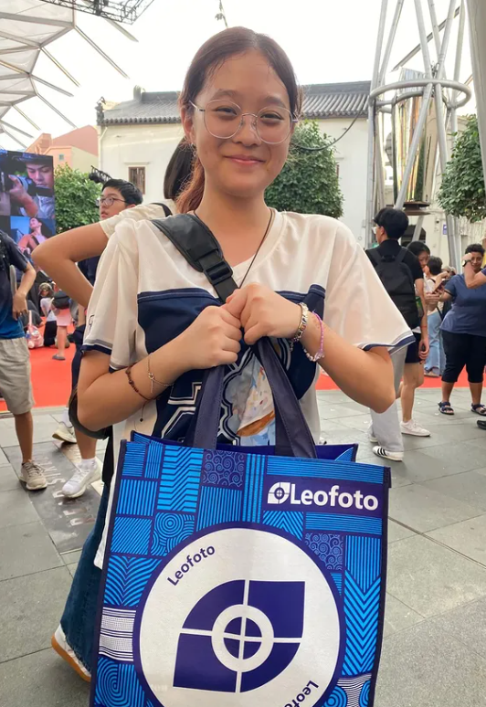 Media Club Alumnus, Dionne (4E2 – 2024) won 2nd prize in the prestigious Canon Photomarathon 2025. She won a camera, printer and other photography gears.