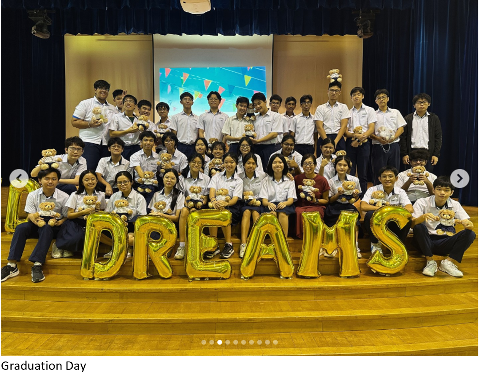 Students celebrate graduation day