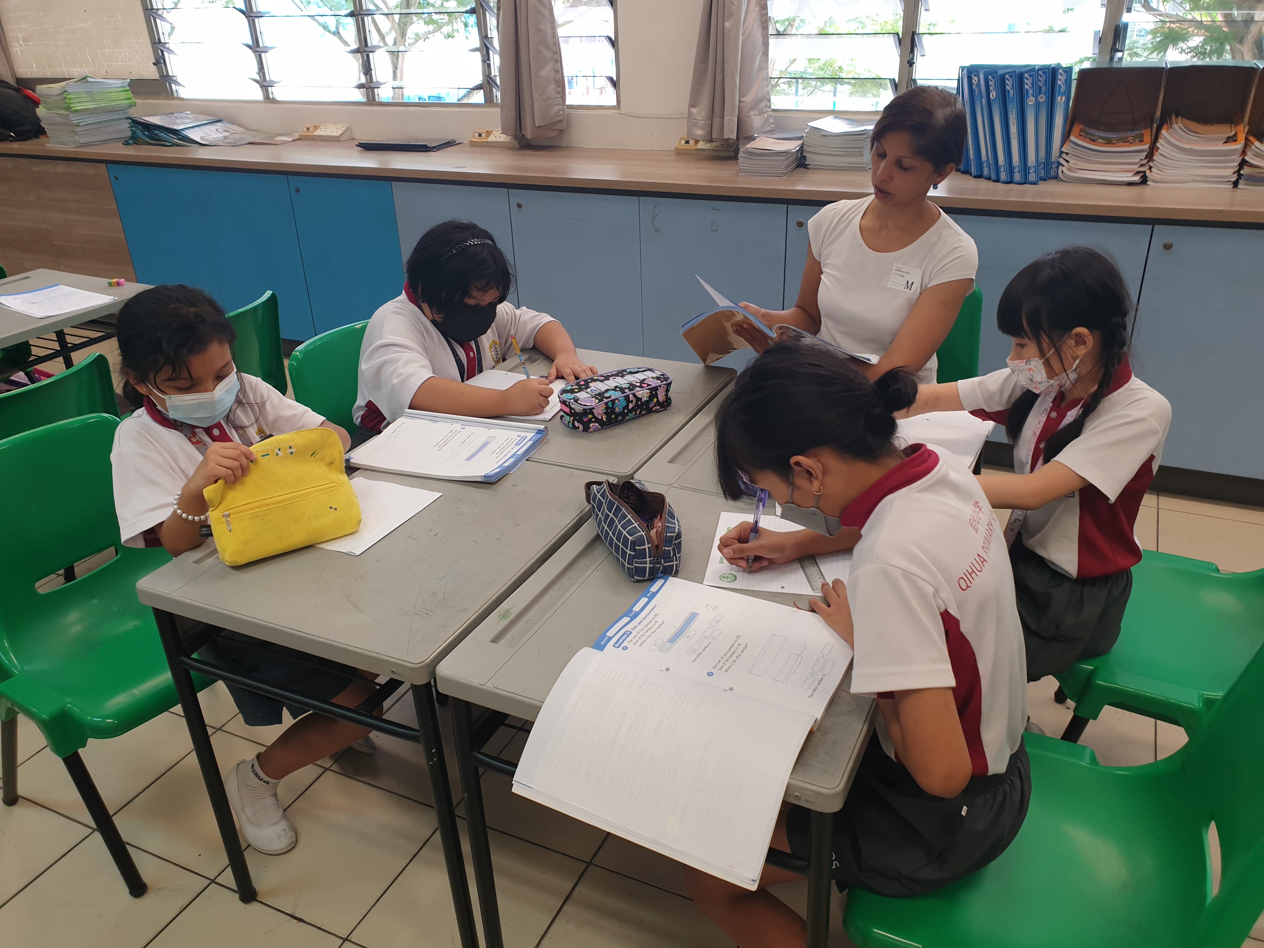 Mendaki program where student do their homework and consult teacher for help.