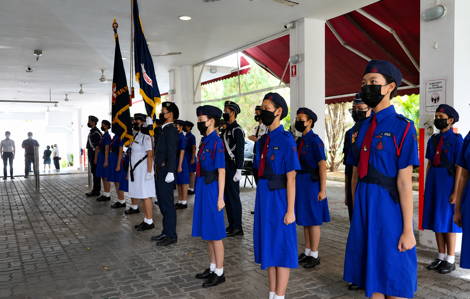 Parade on-going image