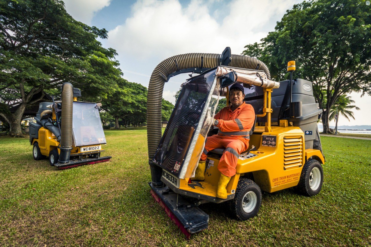 Worker in a maintenance vehicle