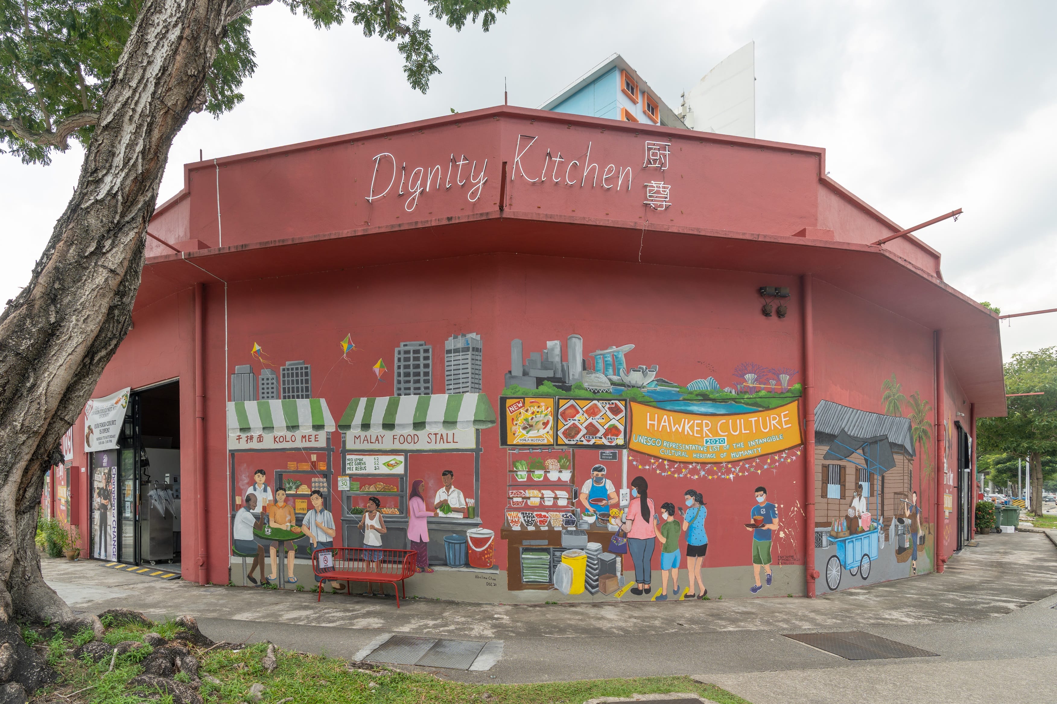 Photo of mural at Dignity Kitchen