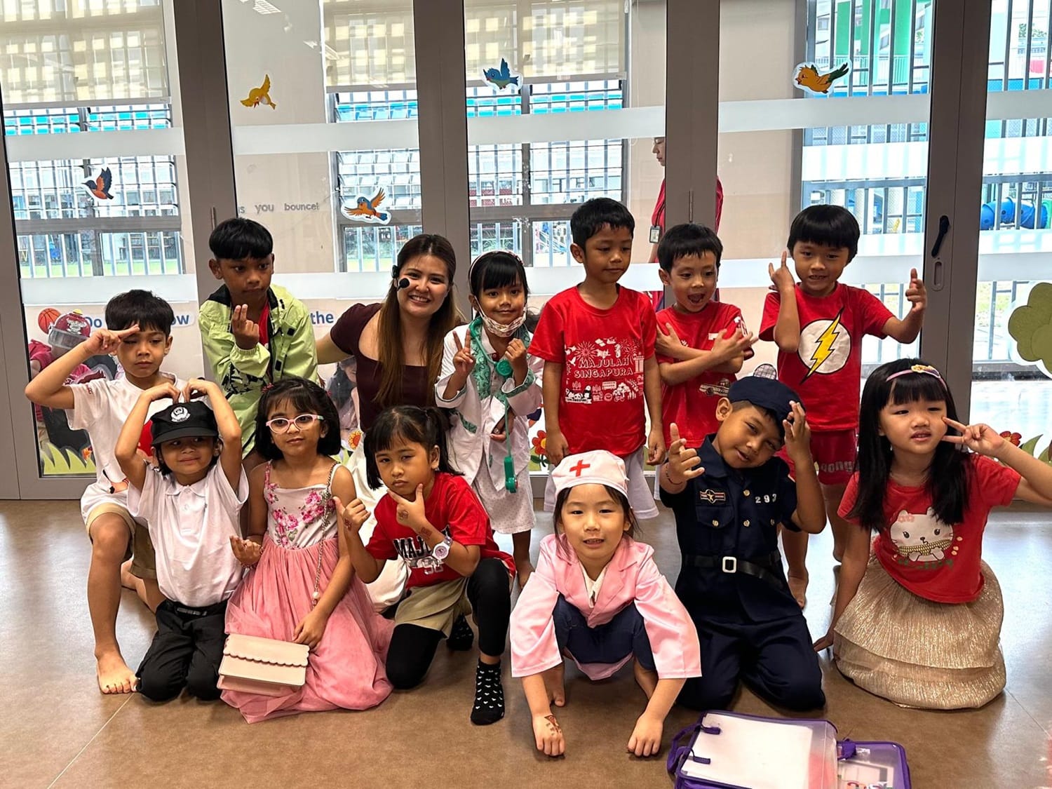 All smiles and proud of our Nation. Happy 59th Birthday Singapore!