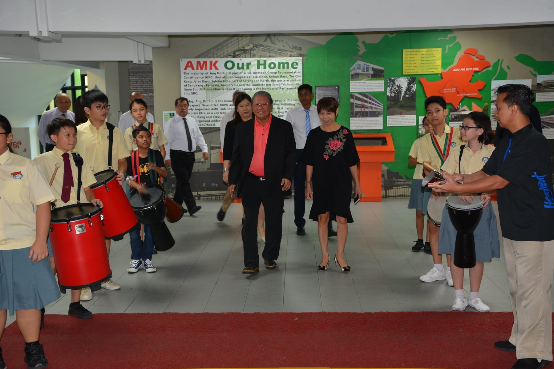 DQ leveraged partnerships with stakeholders such as the Char Yong (Dabu Association), SAC, parents and  community to develop students to be confident learners and active contributors.