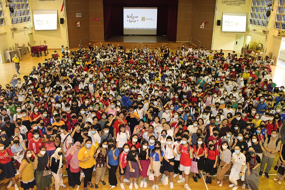 Inviting the alumni back to school (2022).