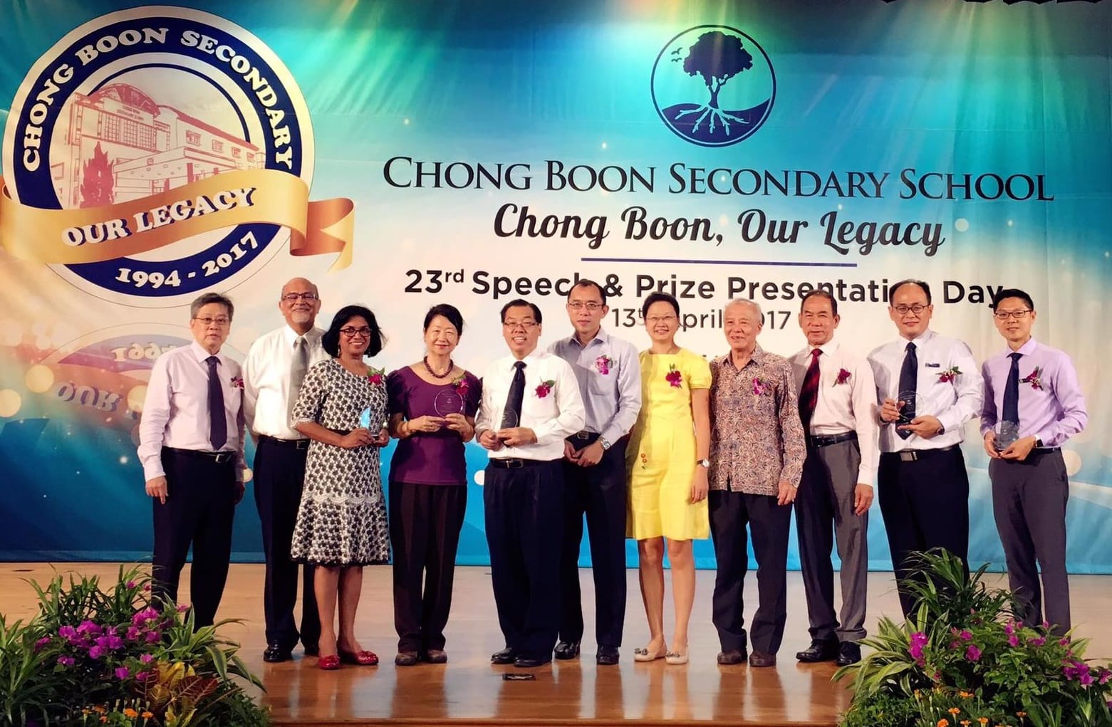 The school’s 23rd and final Speech & Prize Presentation Day which saw the gathering  of former School Leaders and SAC members (2017).