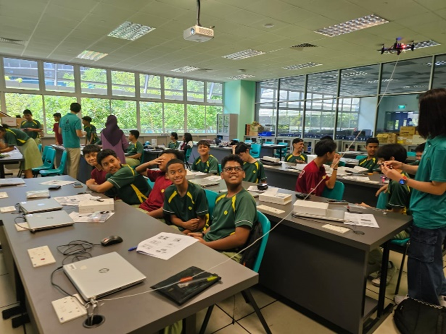Drone Racer at ITE College East