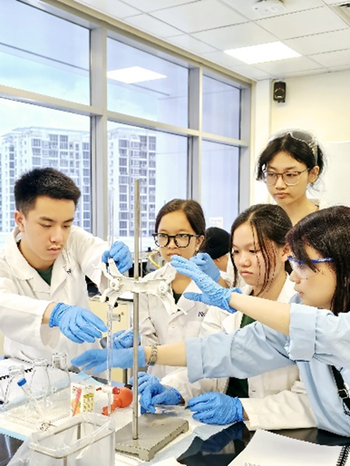 Chemistry in Action at Nanyang Polytechnic