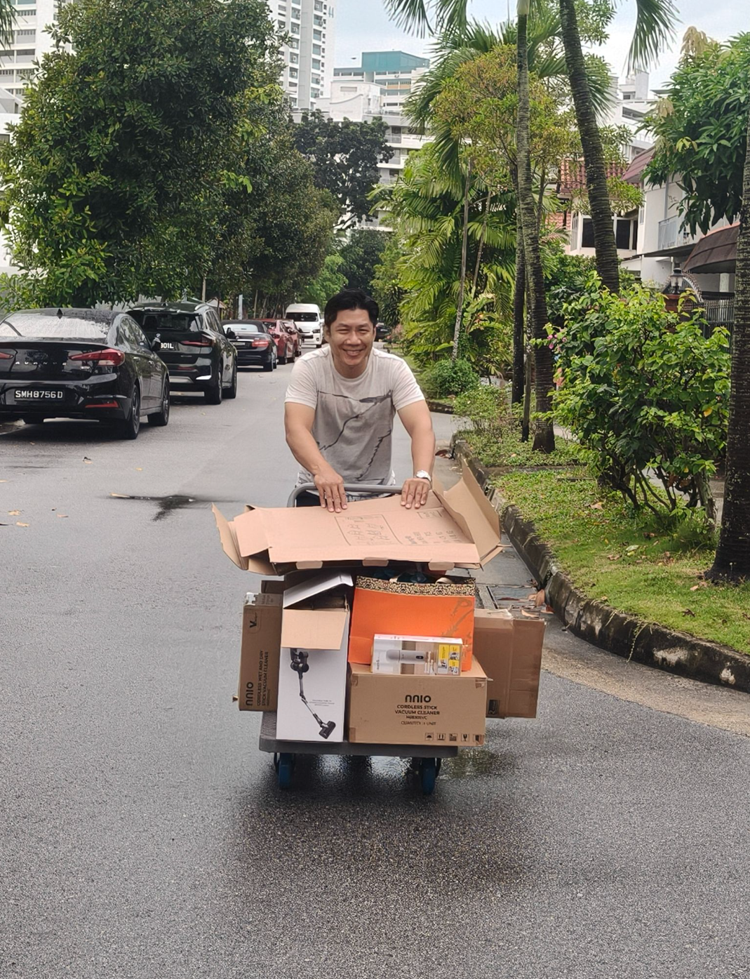 Recycling with neighbours