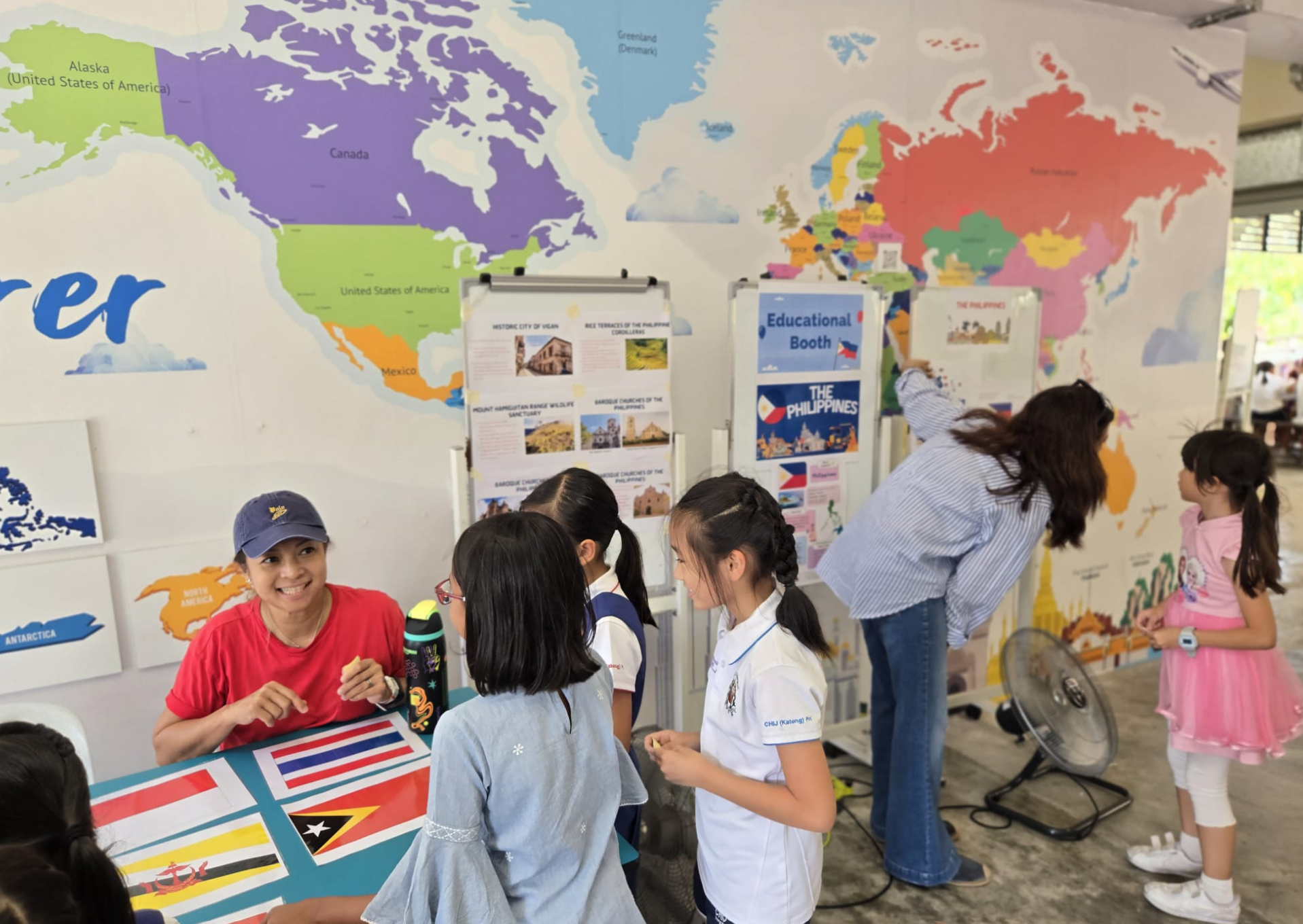 Parent Volunteers during Racial Harmony Day