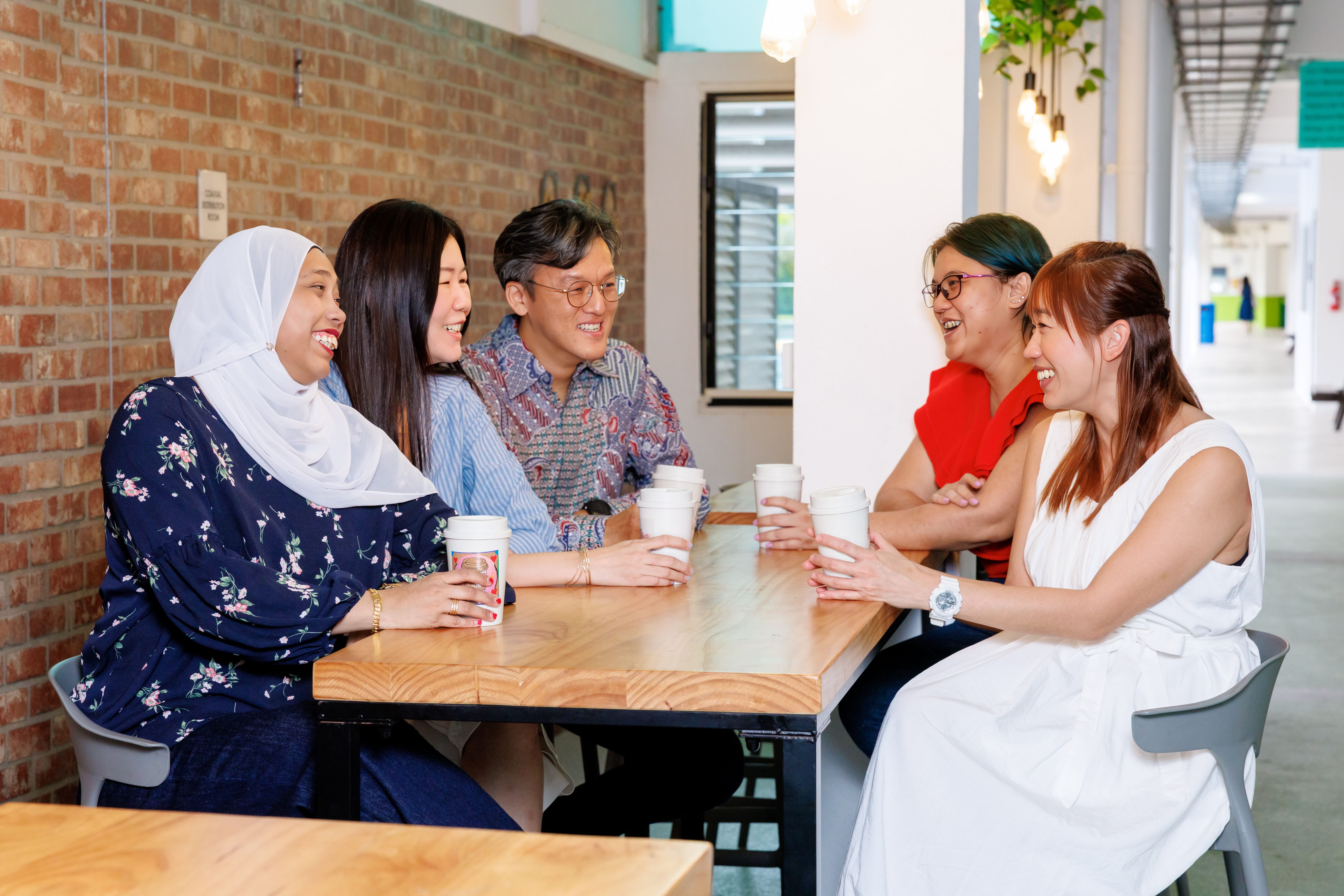 Sharing Experiences, Shaping Dreams