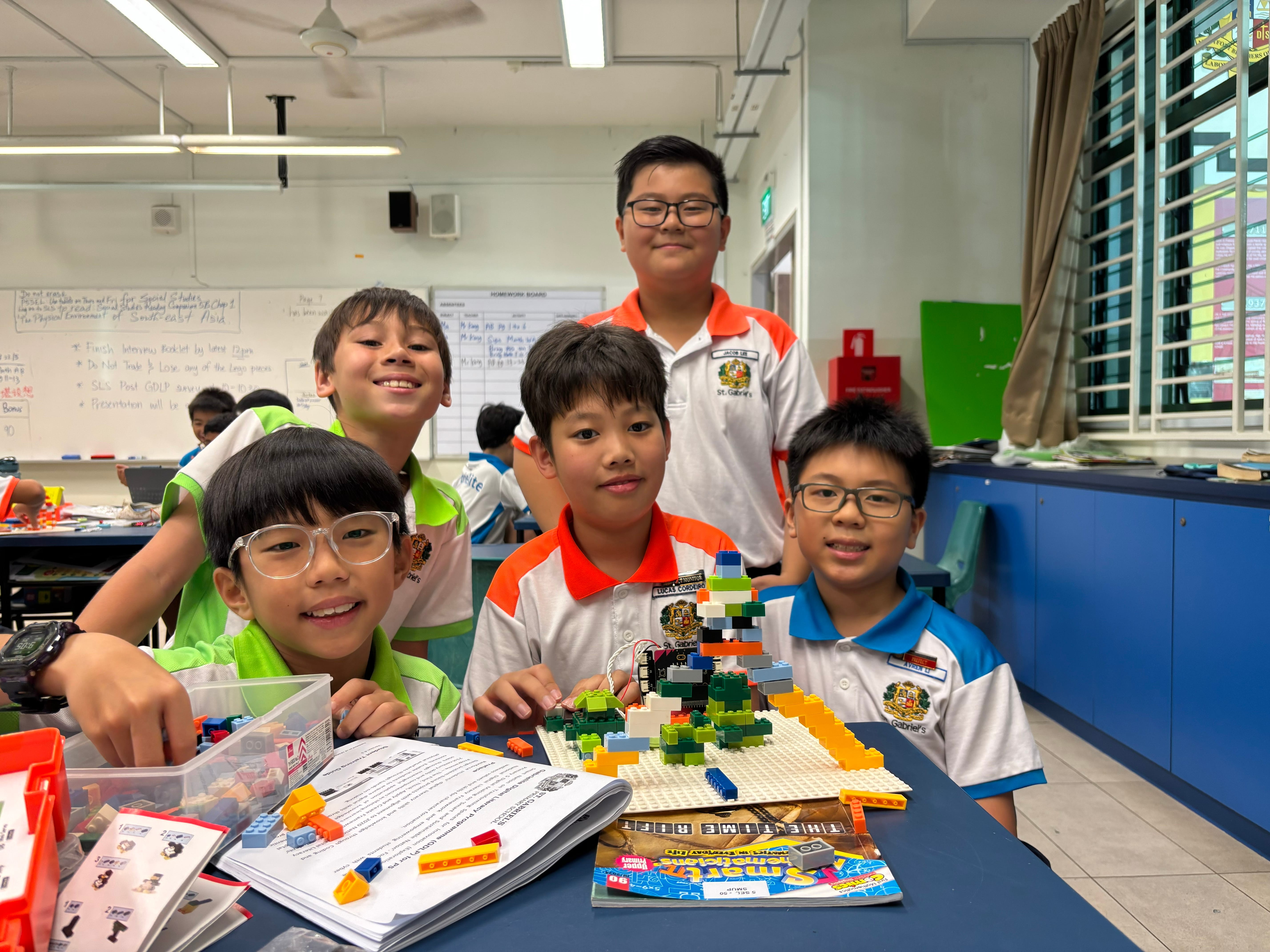 Students working with legos to create ideas